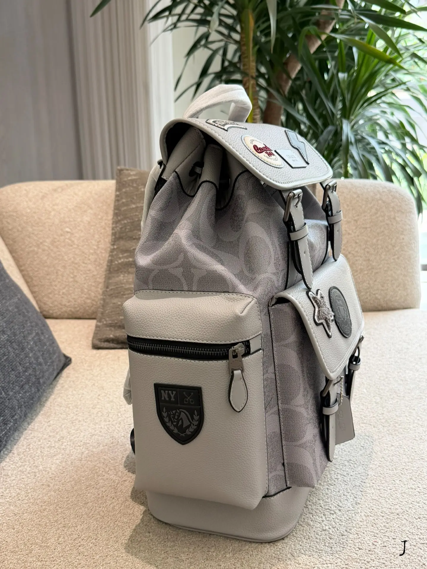 Sprint Signature Coated Canvas Backpack D35518031 — view 4