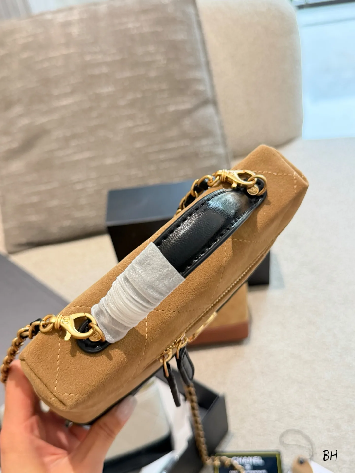 Suede and Lambskin Vanity Case Bag D35518172 — view 6