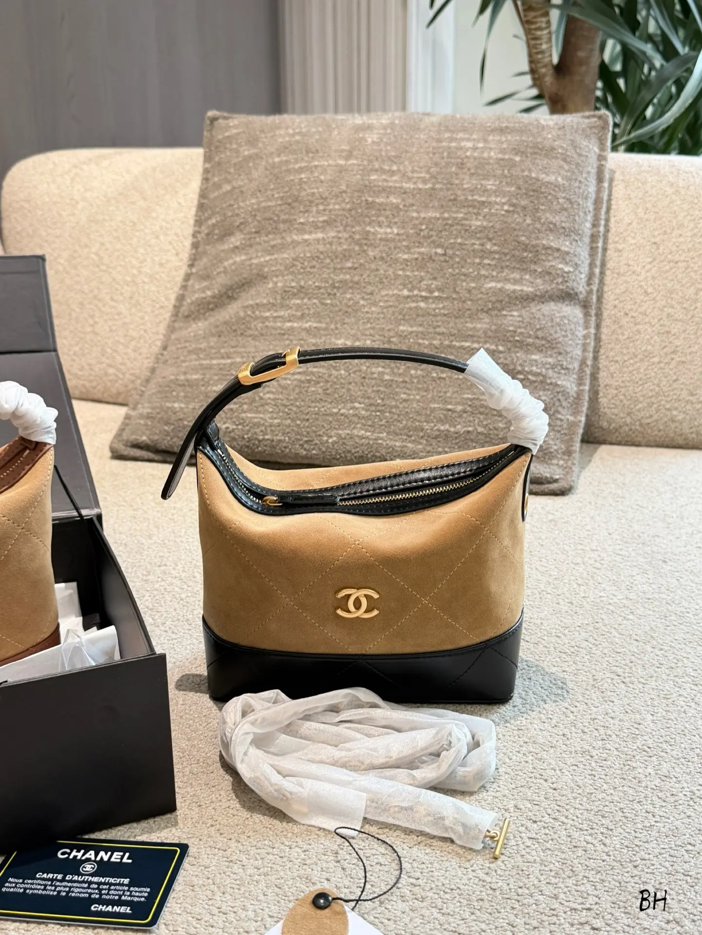 Chanel 26S Suede Lunchbox Bag D35518170 — view 2