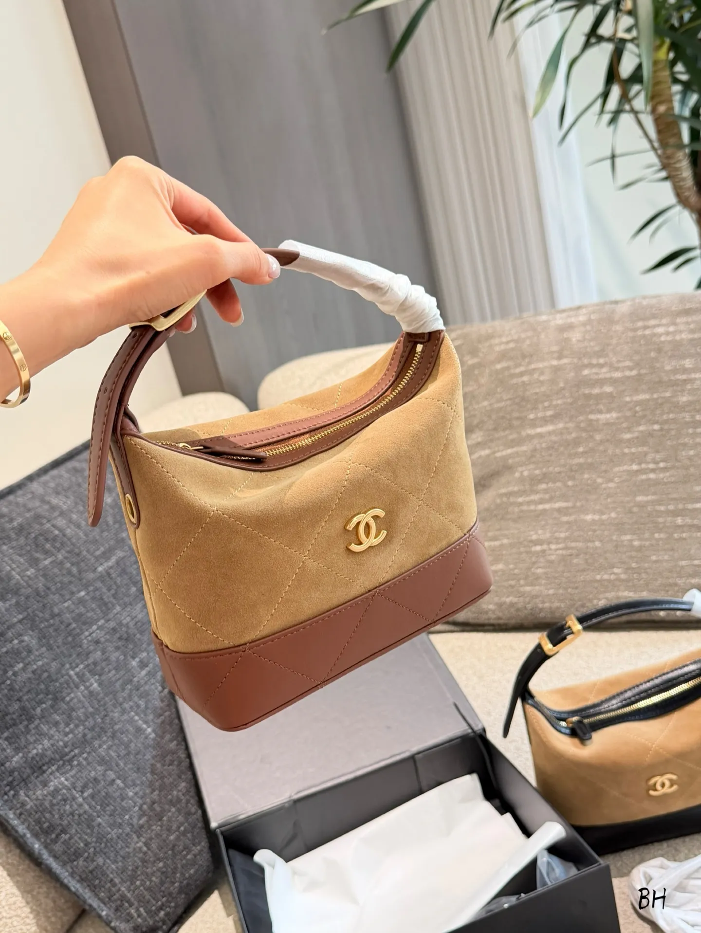 Chanel 26S Suede Lunchbox Bag D35518170 — view 5