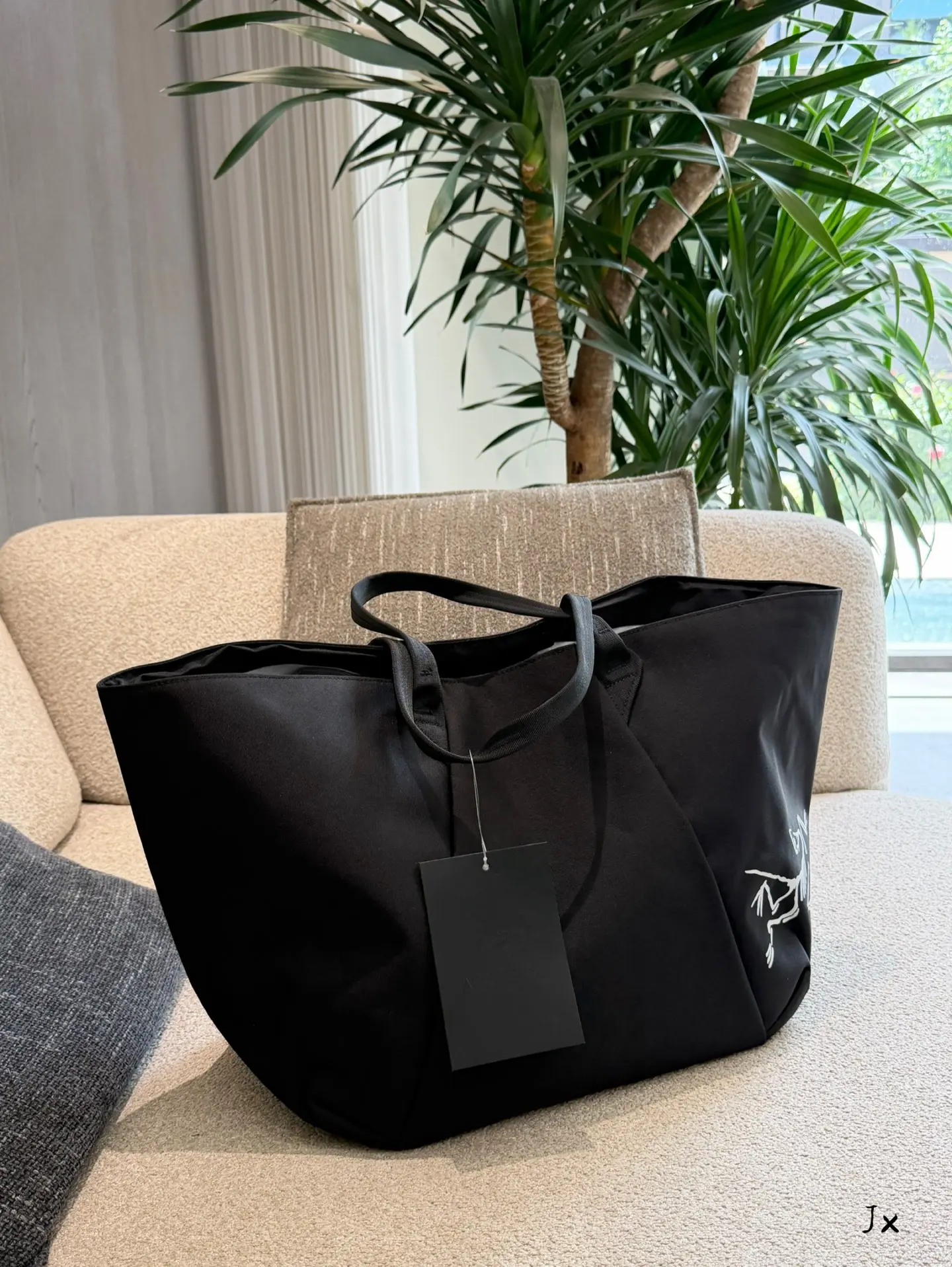Carrier 45L Ripstop Nylon Tote Bag D36018454 — view 4