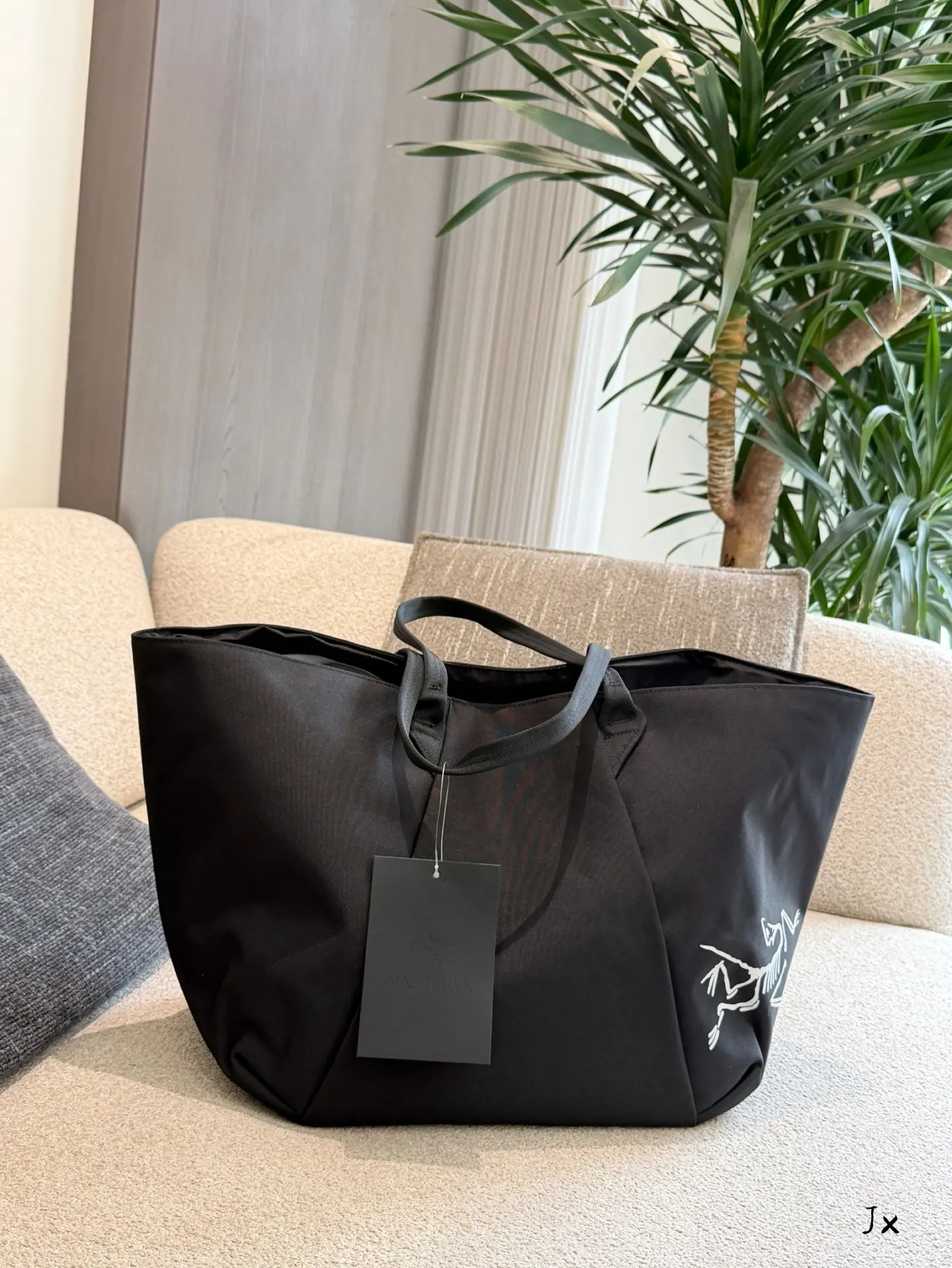 Carrier 45L Ripstop Nylon Tote Bag D36018454 — view 5