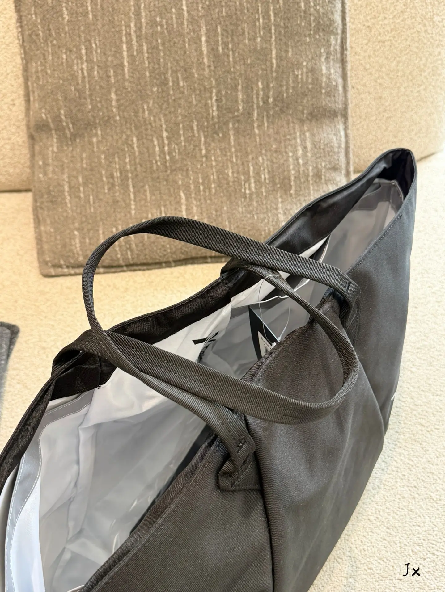 Carrier 45L Ripstop Nylon Tote Bag D36018454 — view 8