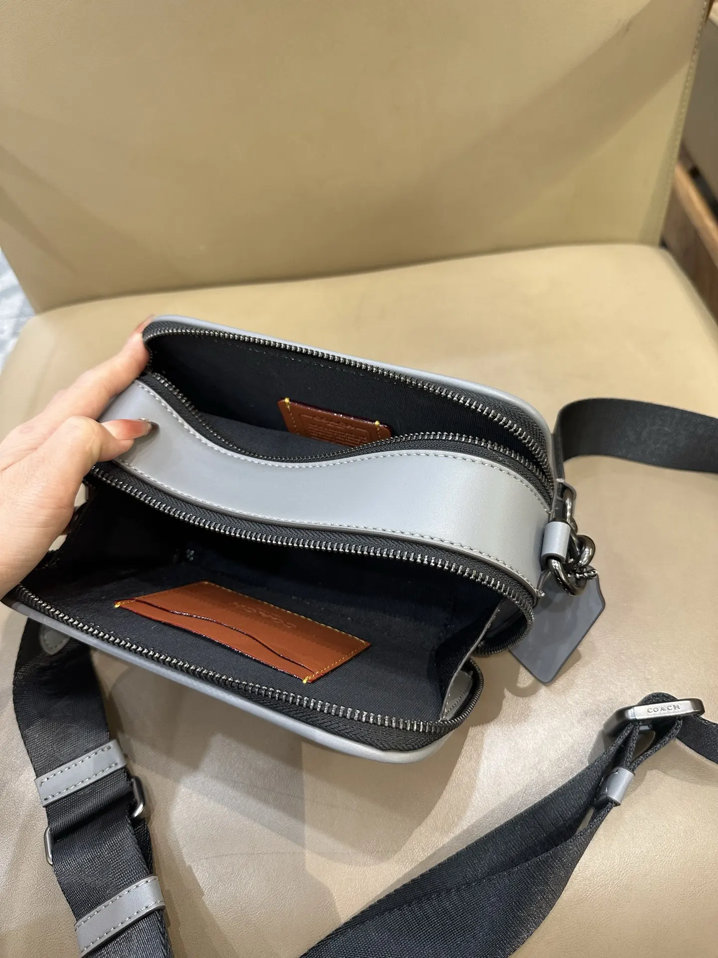 Wyatt Signature Canvas Camera Bag D38017959 — view 9