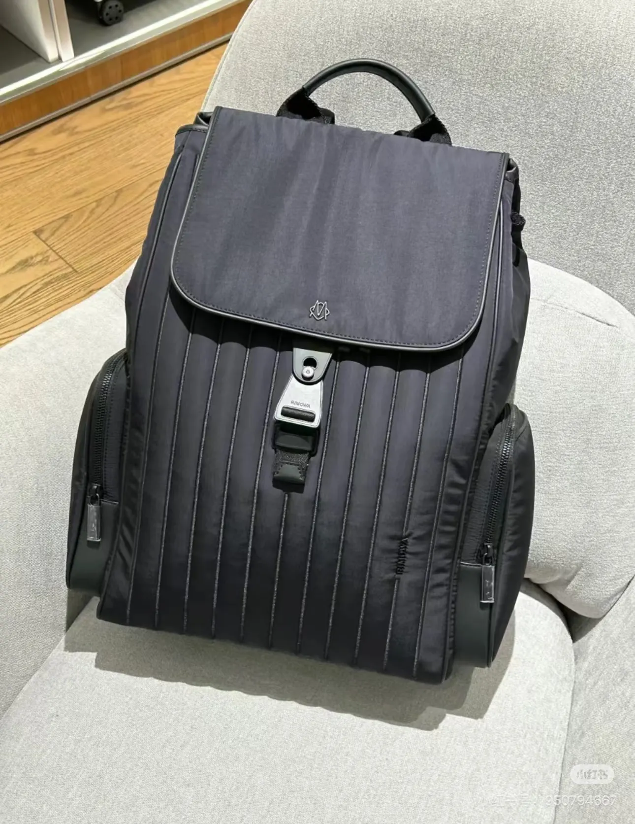 Never Still Nylon Backpack D38518405 — view 3