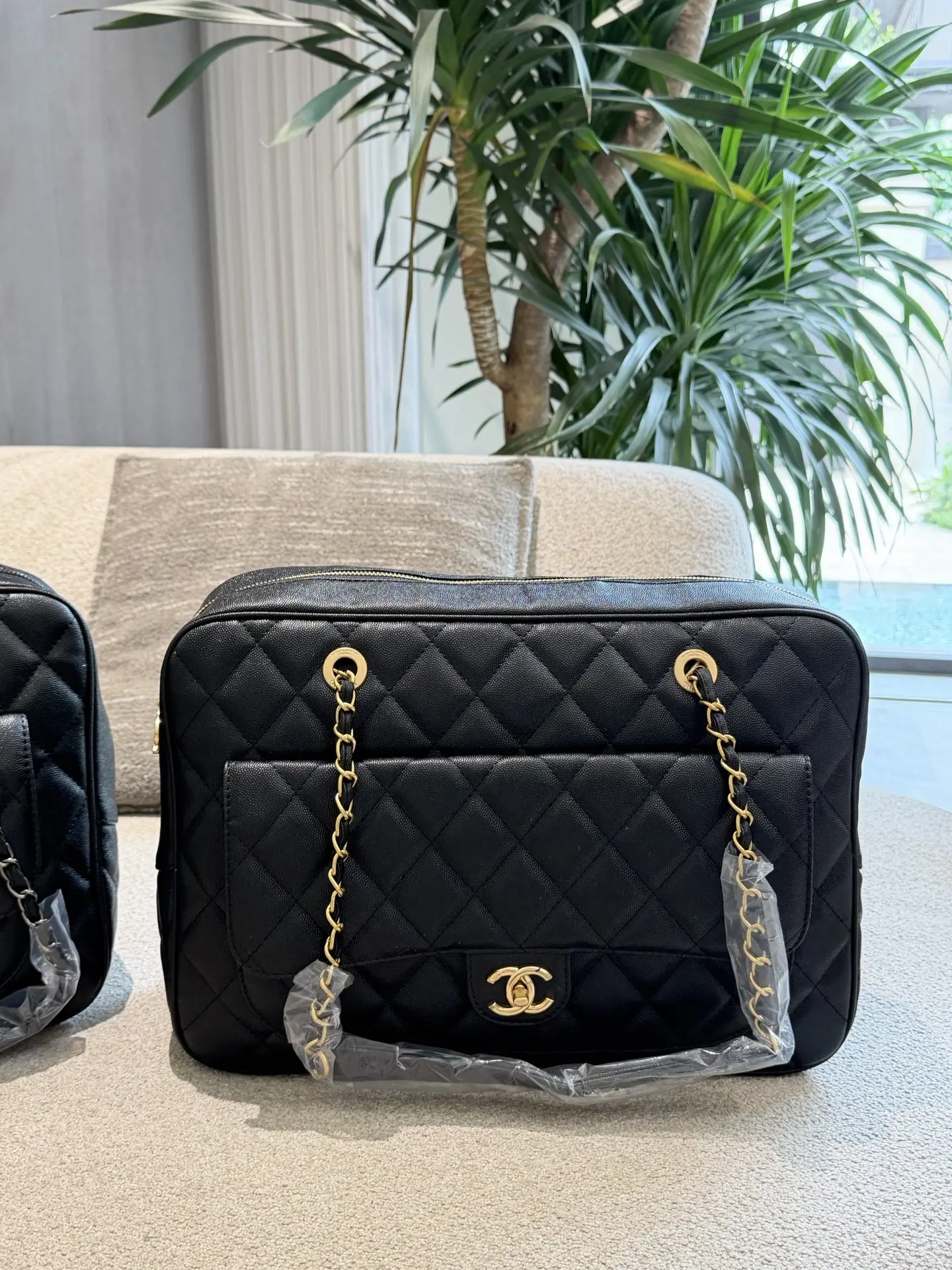 Quilted Leather Boston Bag D39018030 — view 3