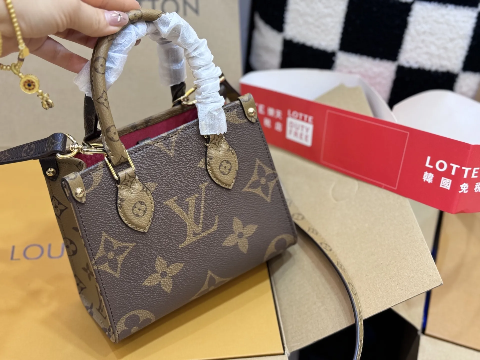 Onthego Mini Monogram Tote Bag D42017792 — view 7