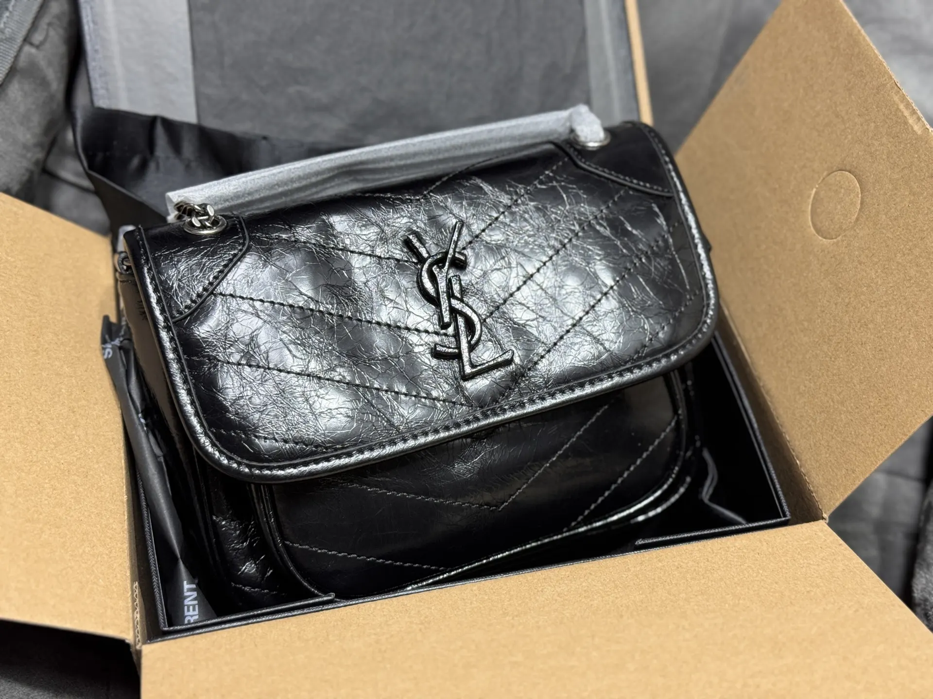 Saint Laurent Niki D-Buckle Shoulder Bag D50017770