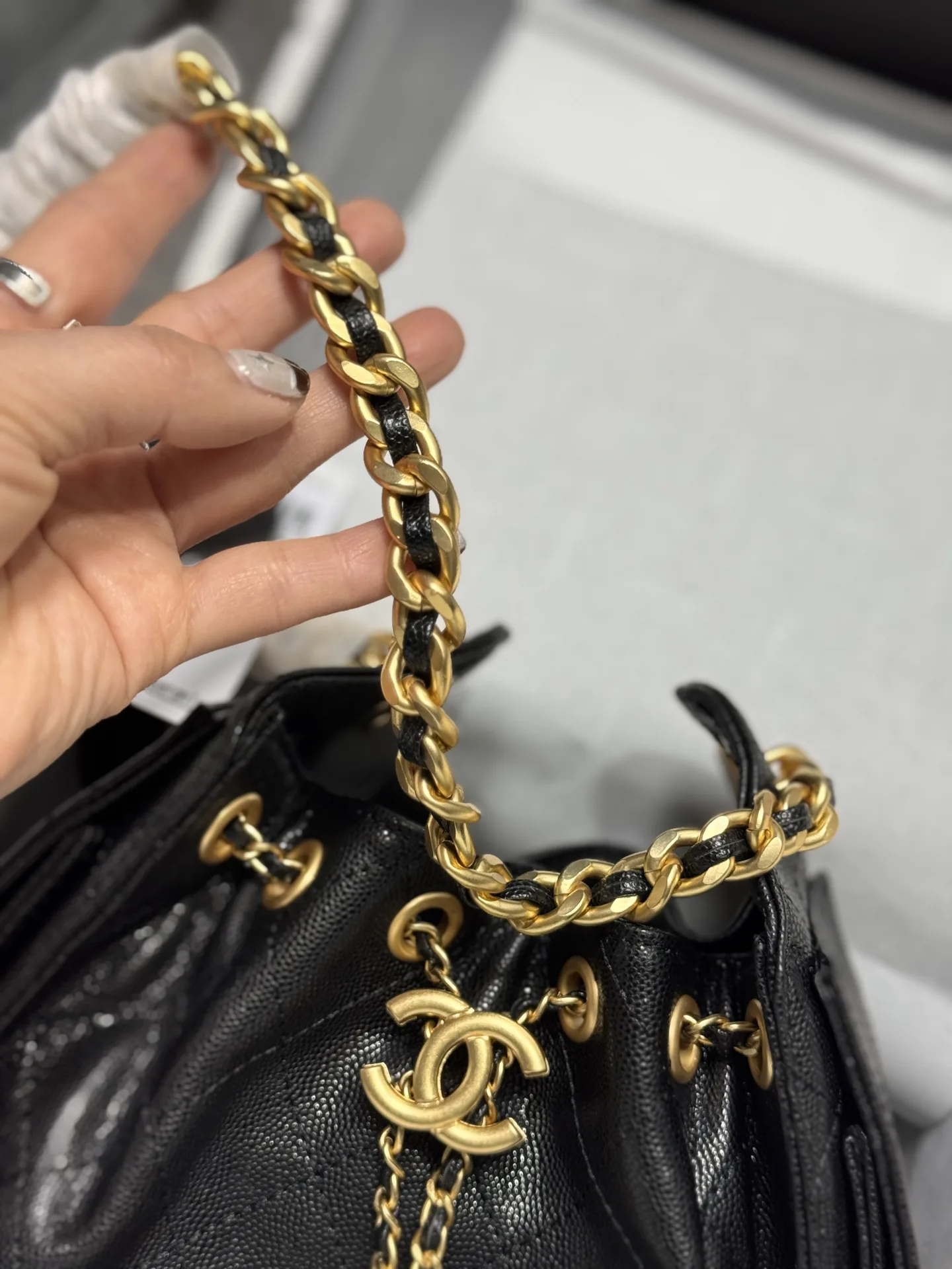 Chanel 25S Caviar Leather Hobo Bag D50017849 — view 3