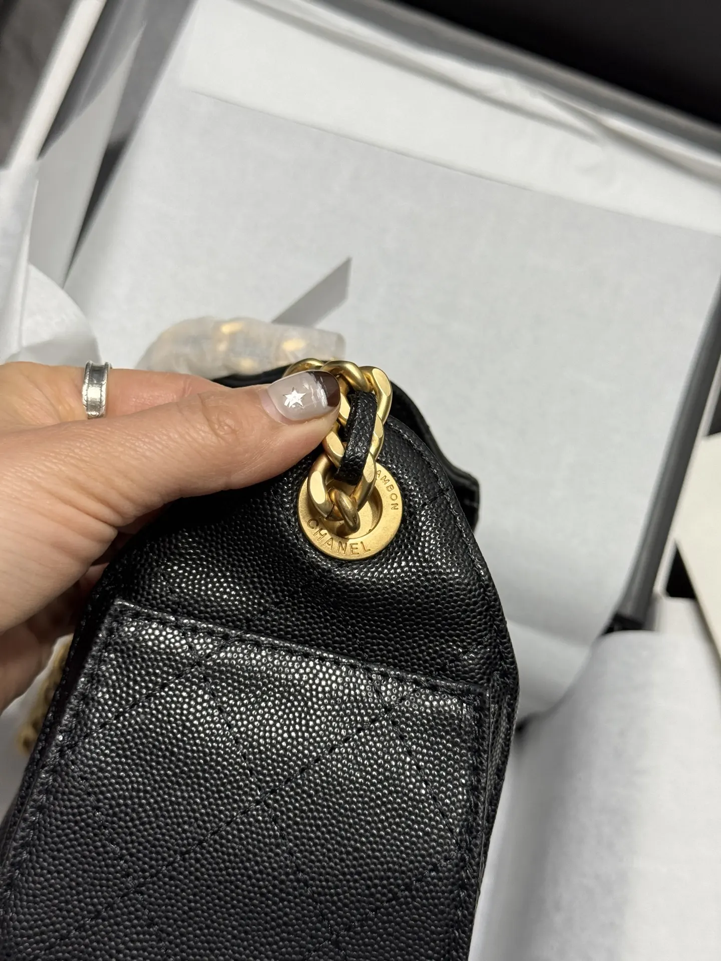 Chanel 25S Caviar Leather Hobo Bag D50017849 — view 5