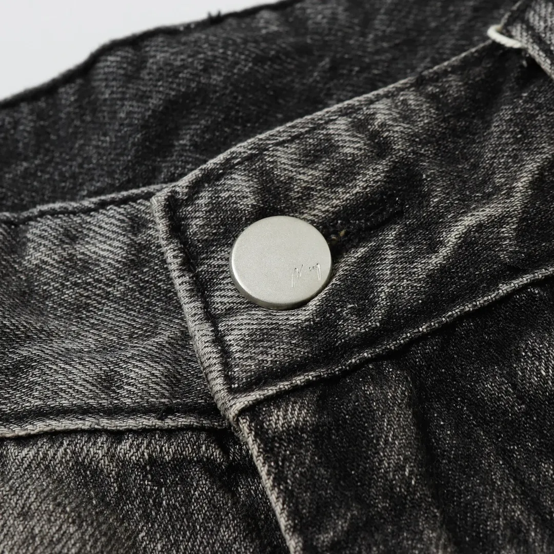Distressed Tapered Selvedge Denim Jeans D19520579 — view 13