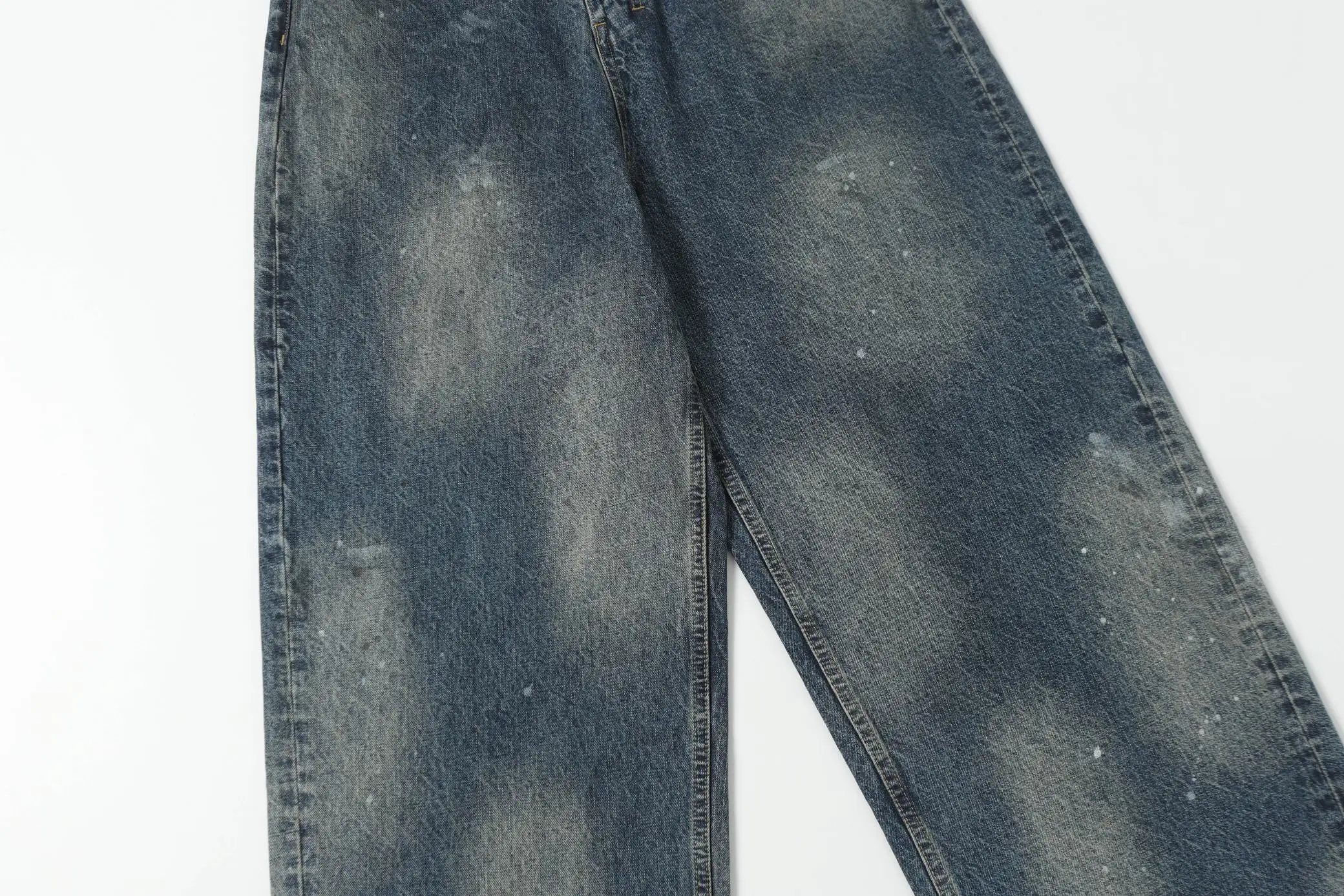 ANCELLM Distressed Tapered-Leg Jeans D20020559 — view 8