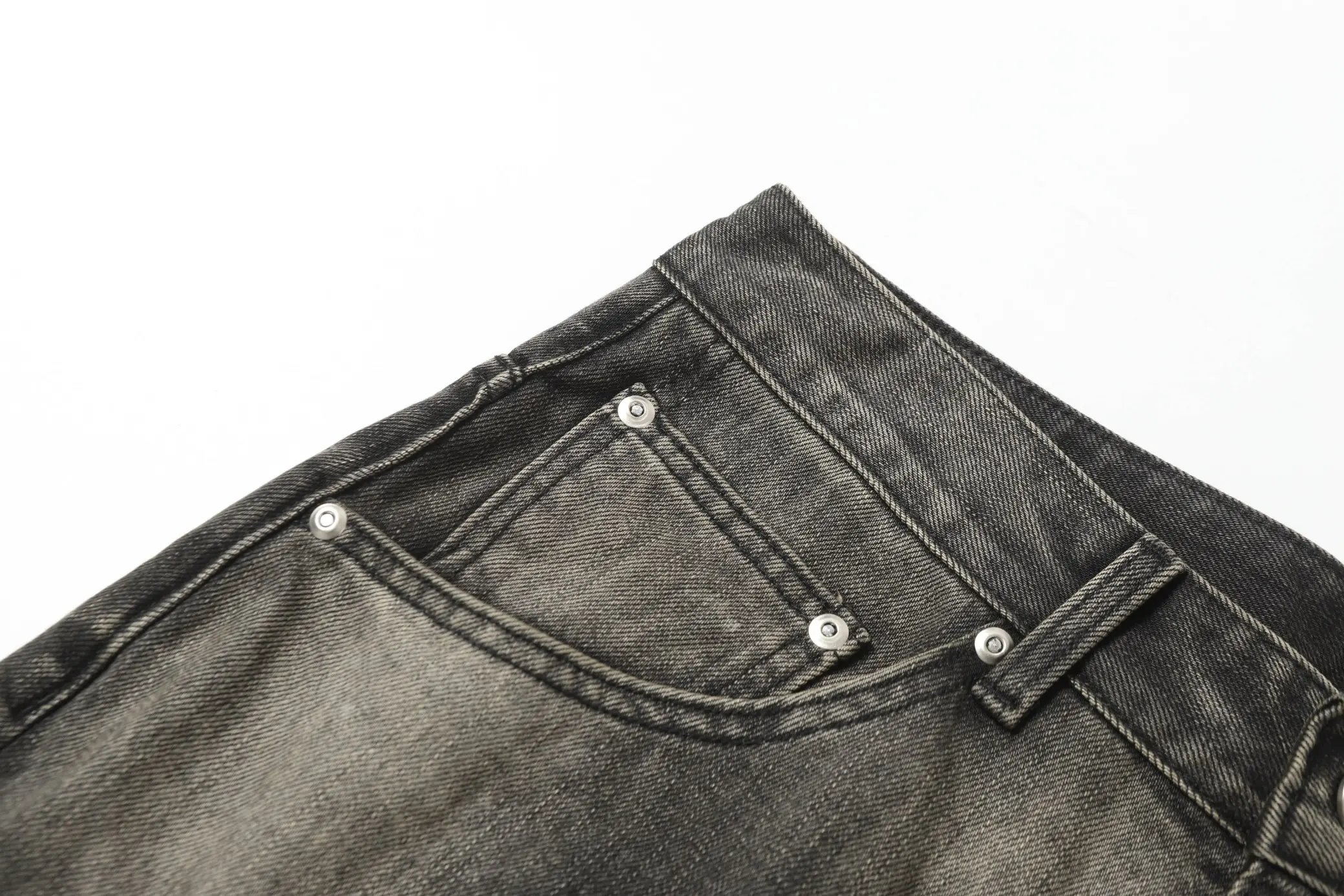 ANCELLM Distressed Tapered Jeans D20020557 — view 13