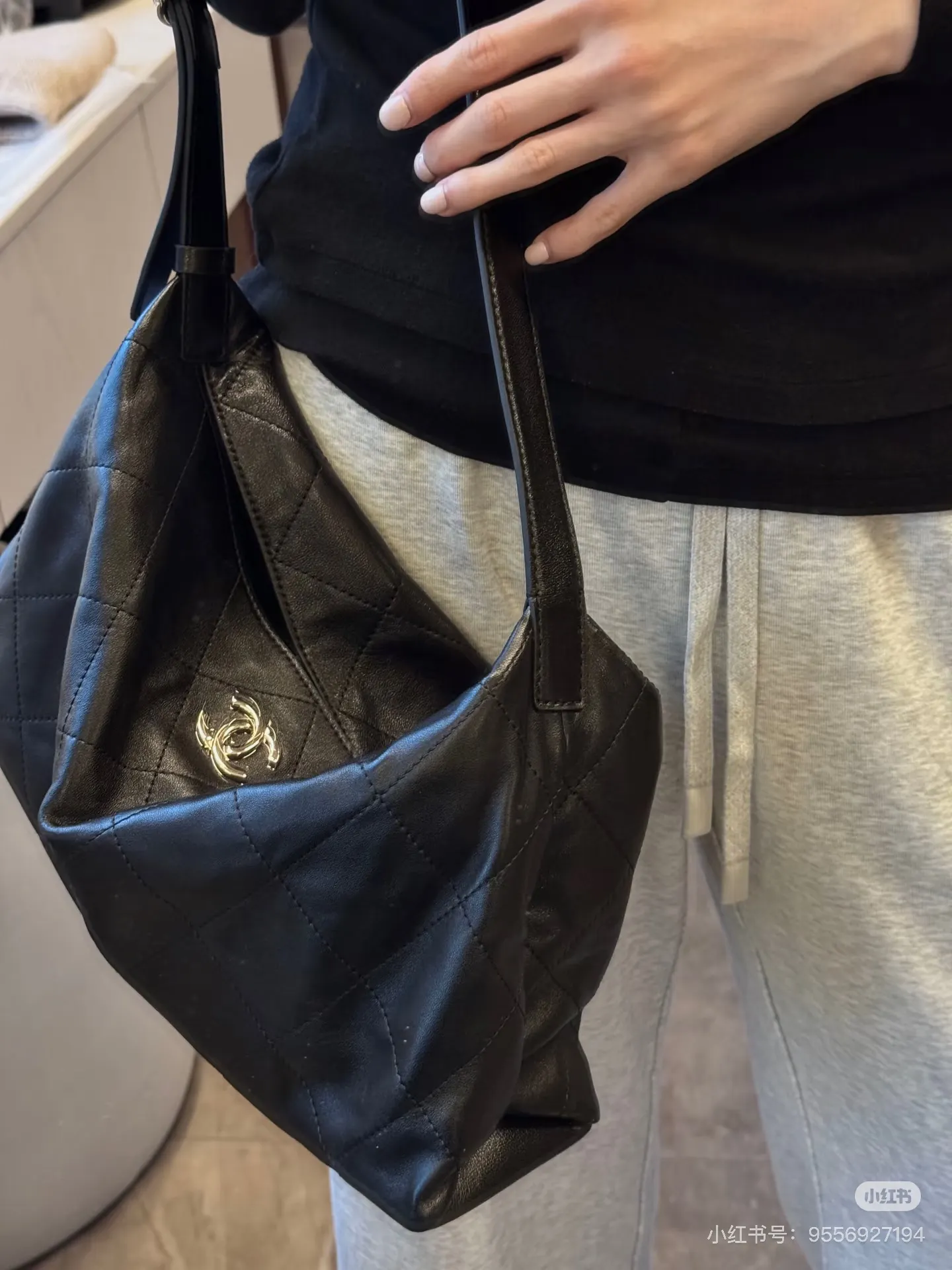 Chanel Quilted Hobo Bag D52017844
