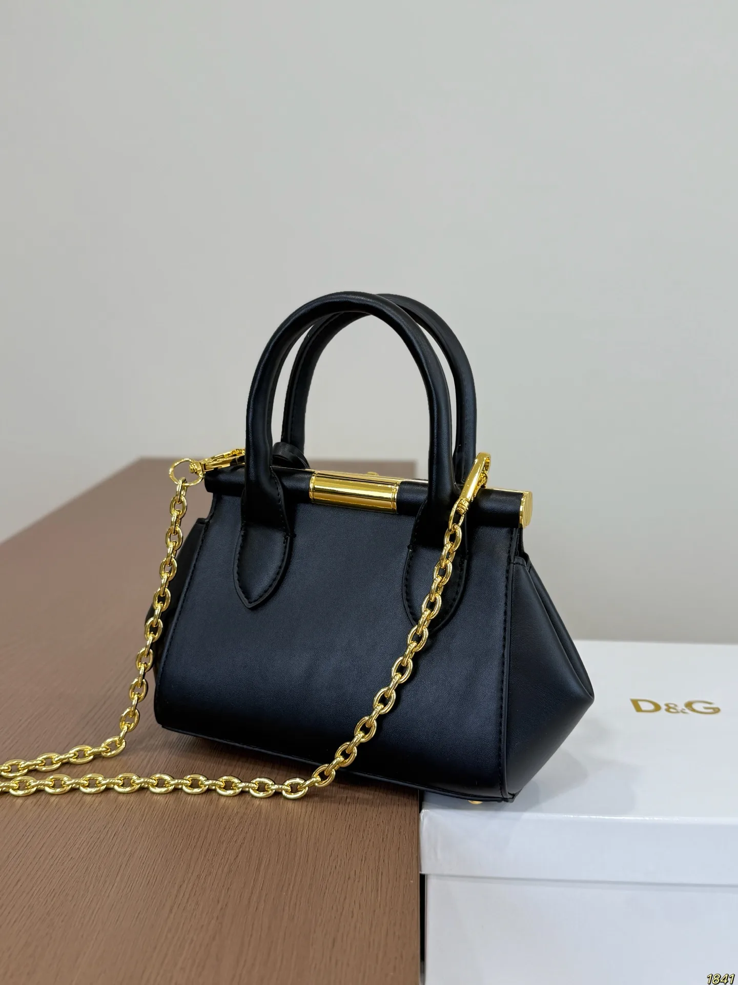 DG Logo Top-Handle Crossbody Bag D28018218 — view 8
