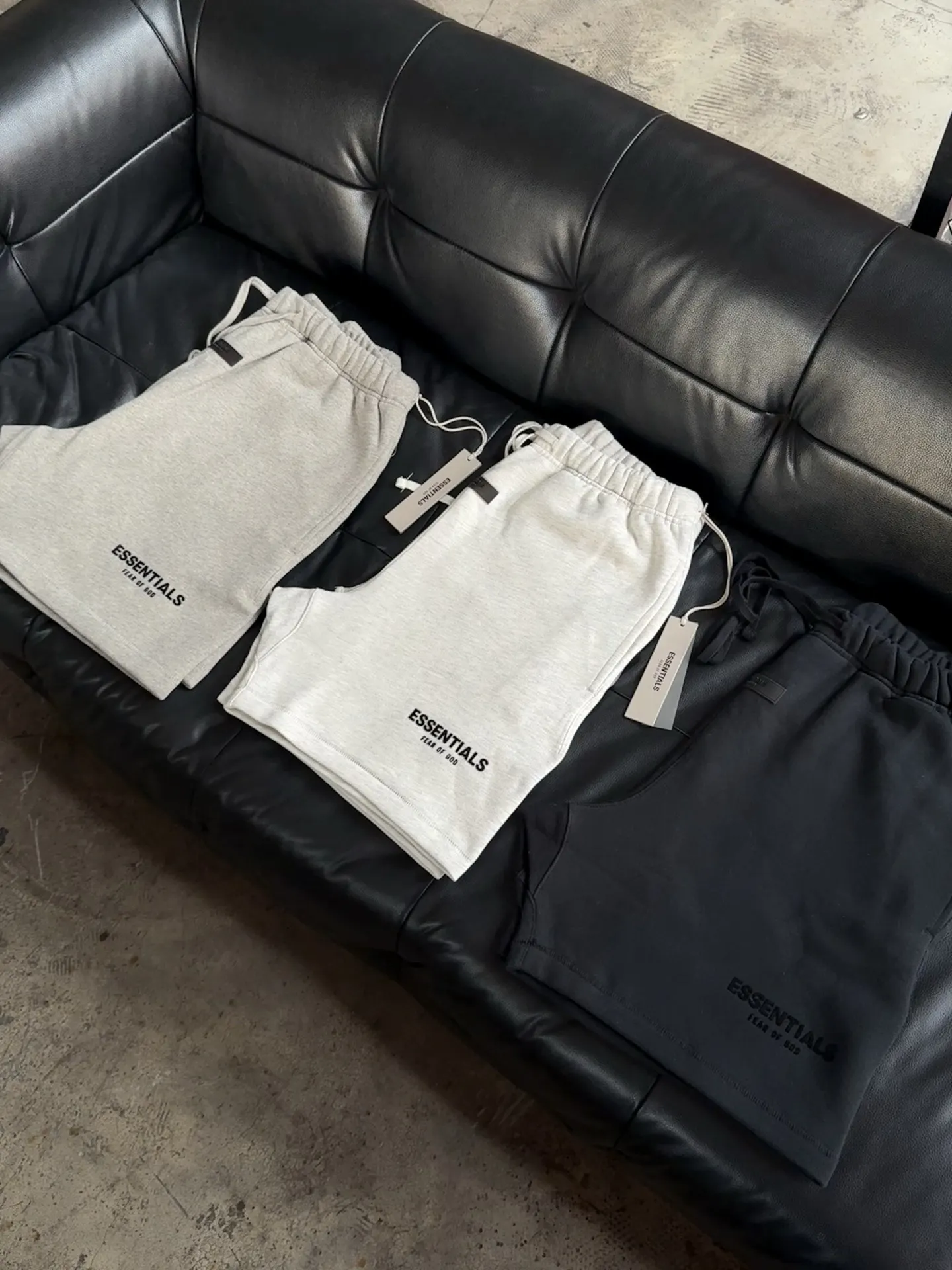 Essentials Flocked Logo Cotton-Blend Shorts D13023699 — view 2