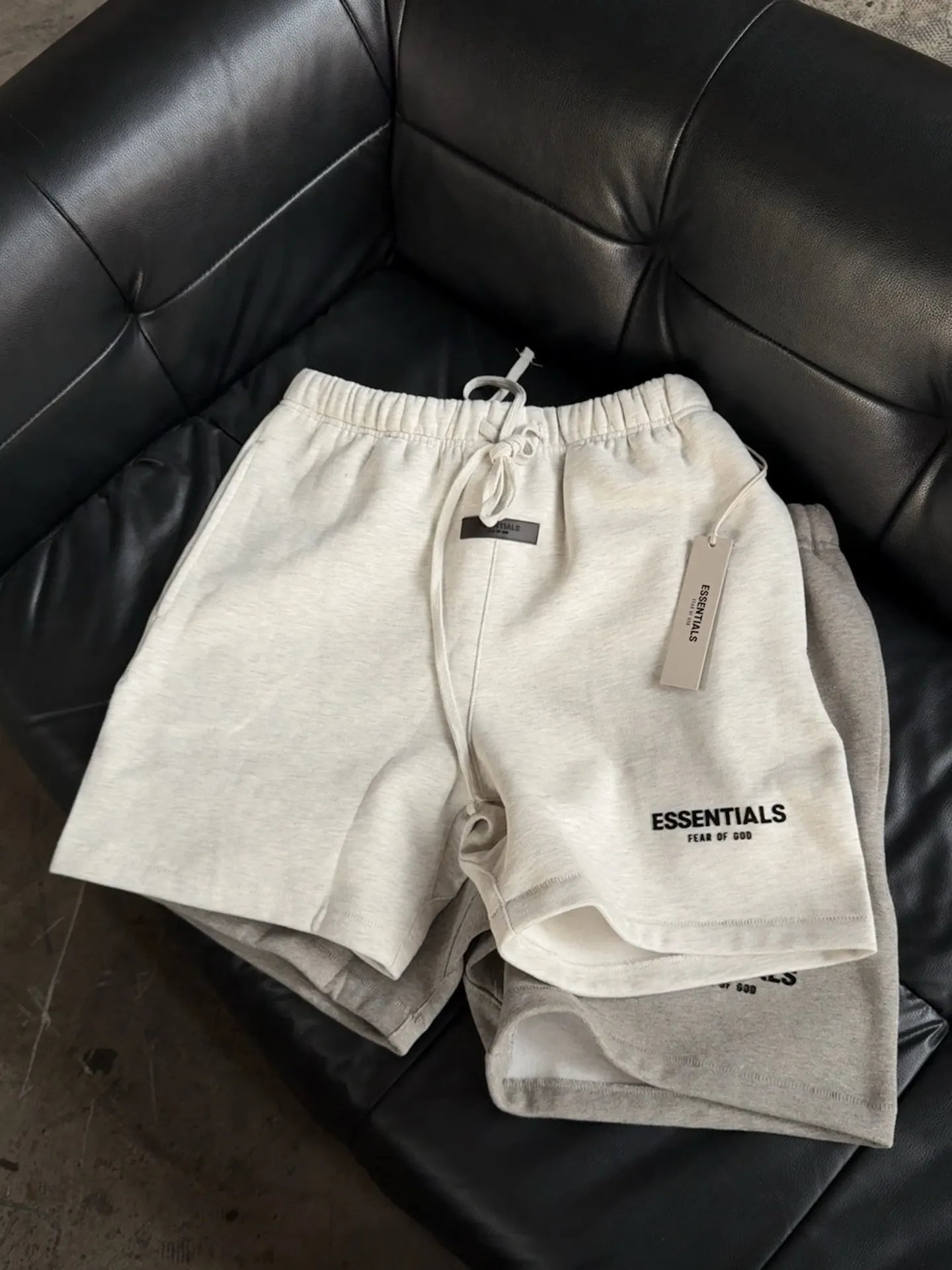 Essentials Flocked Logo Cotton-Blend Shorts D13023699 — view 8