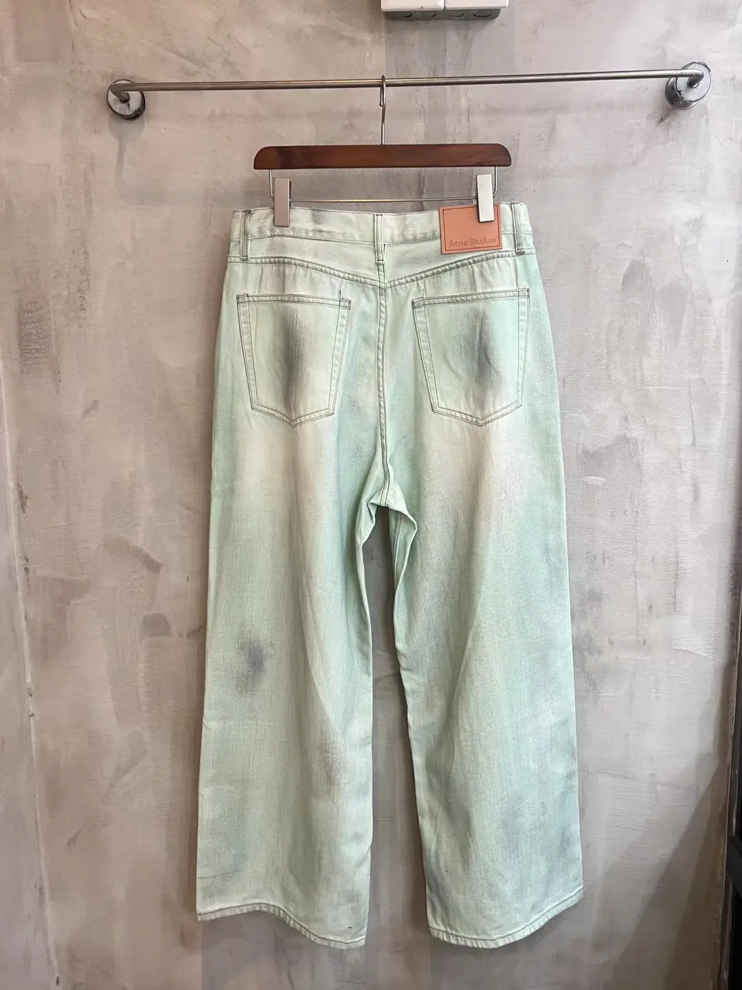 1981M Distressed Mud-Dye Luminous Jeans D22020555 — view 11