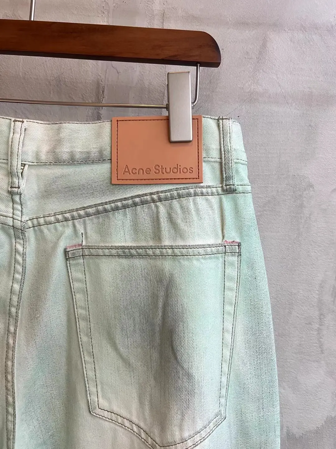 1981M Distressed Mud-Dye Luminous Jeans D22020555 — view 17