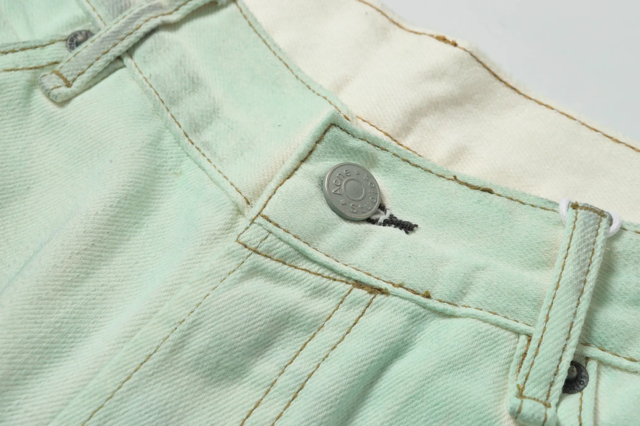 1981M Distressed Mud-Dye Luminous Jeans D22020555 — view 24