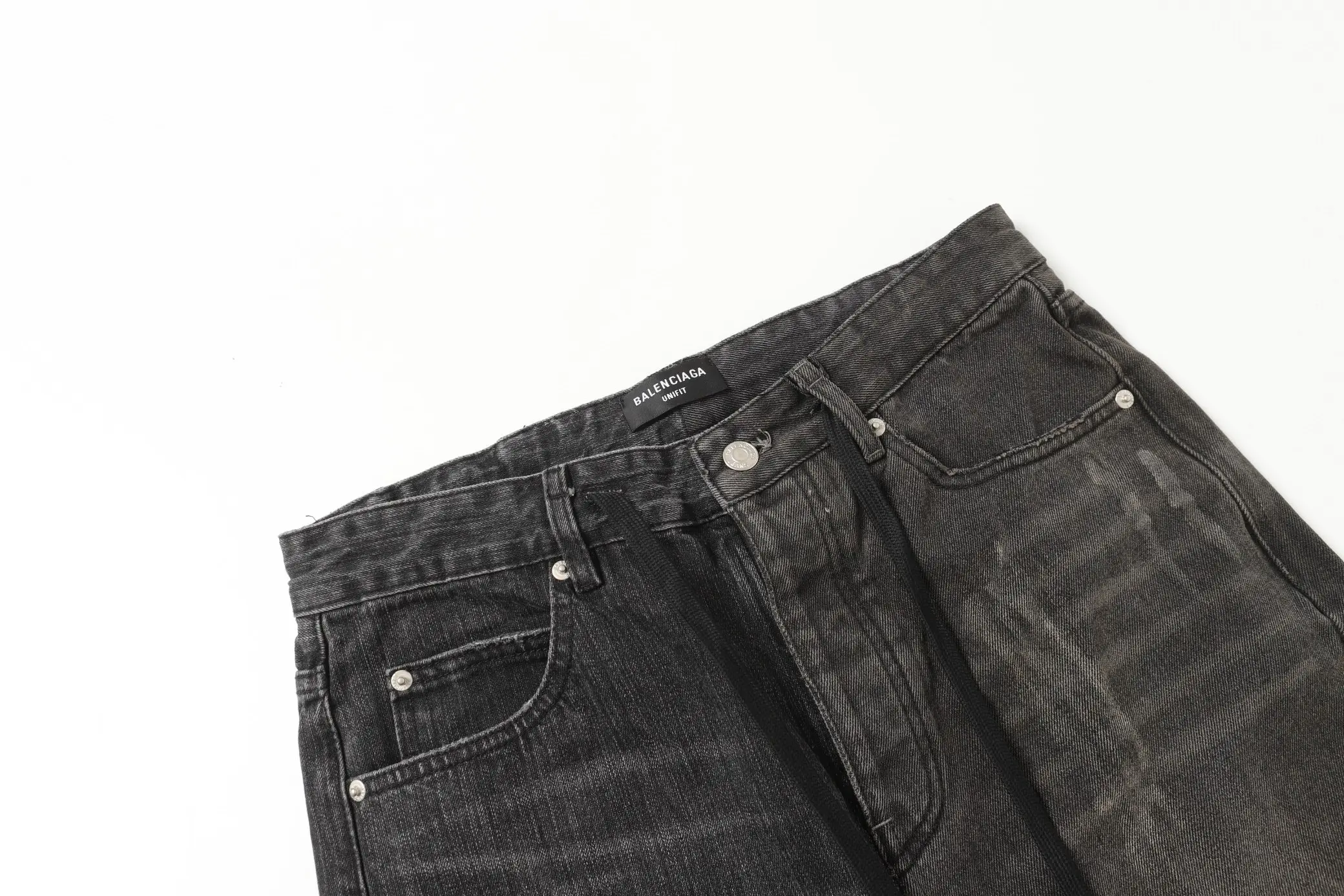 Asymmetric Hybrid Straight and Flare Jeans D23520564 — view 12