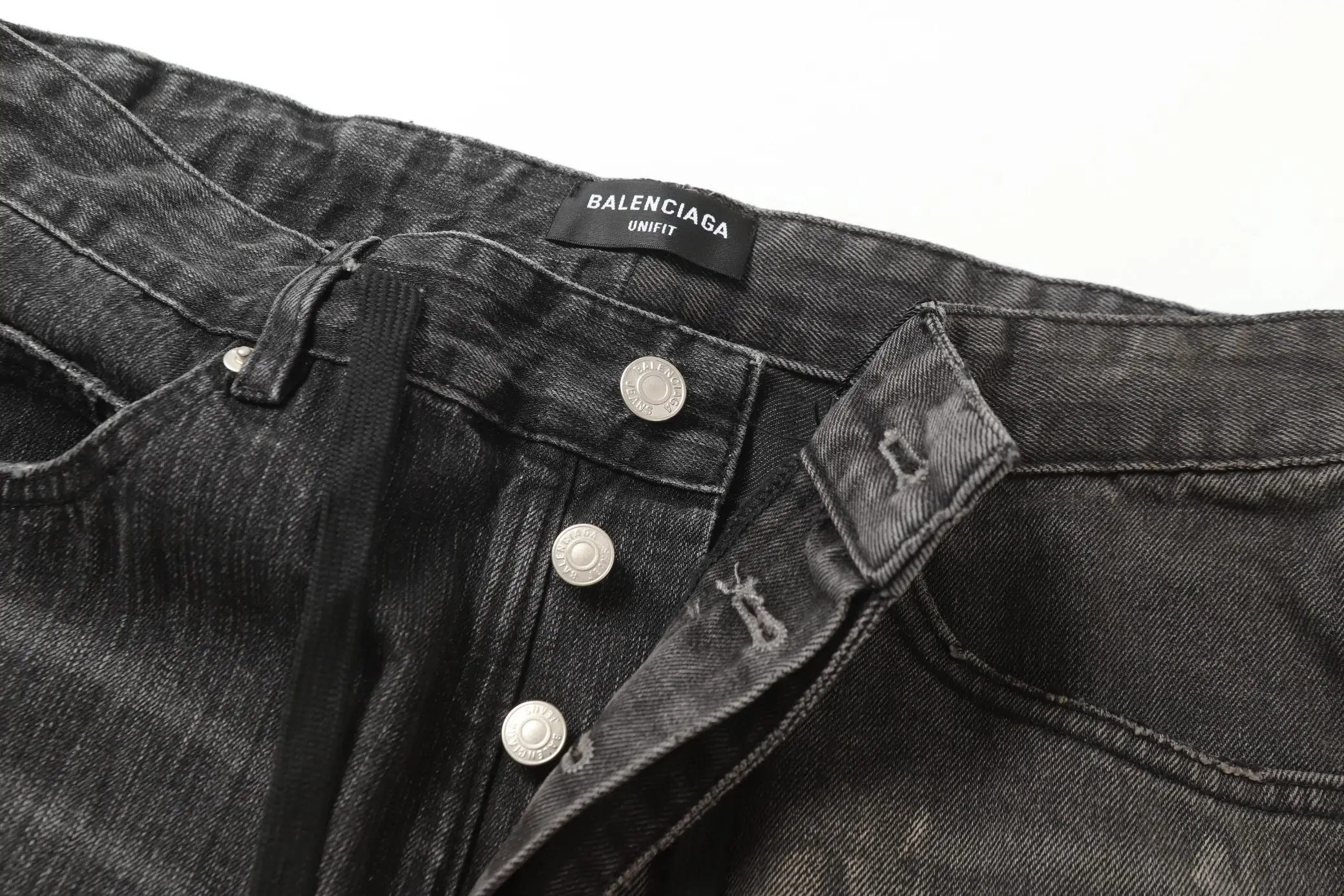 Asymmetric Hybrid Straight and Flare Jeans D23520564 — view 13