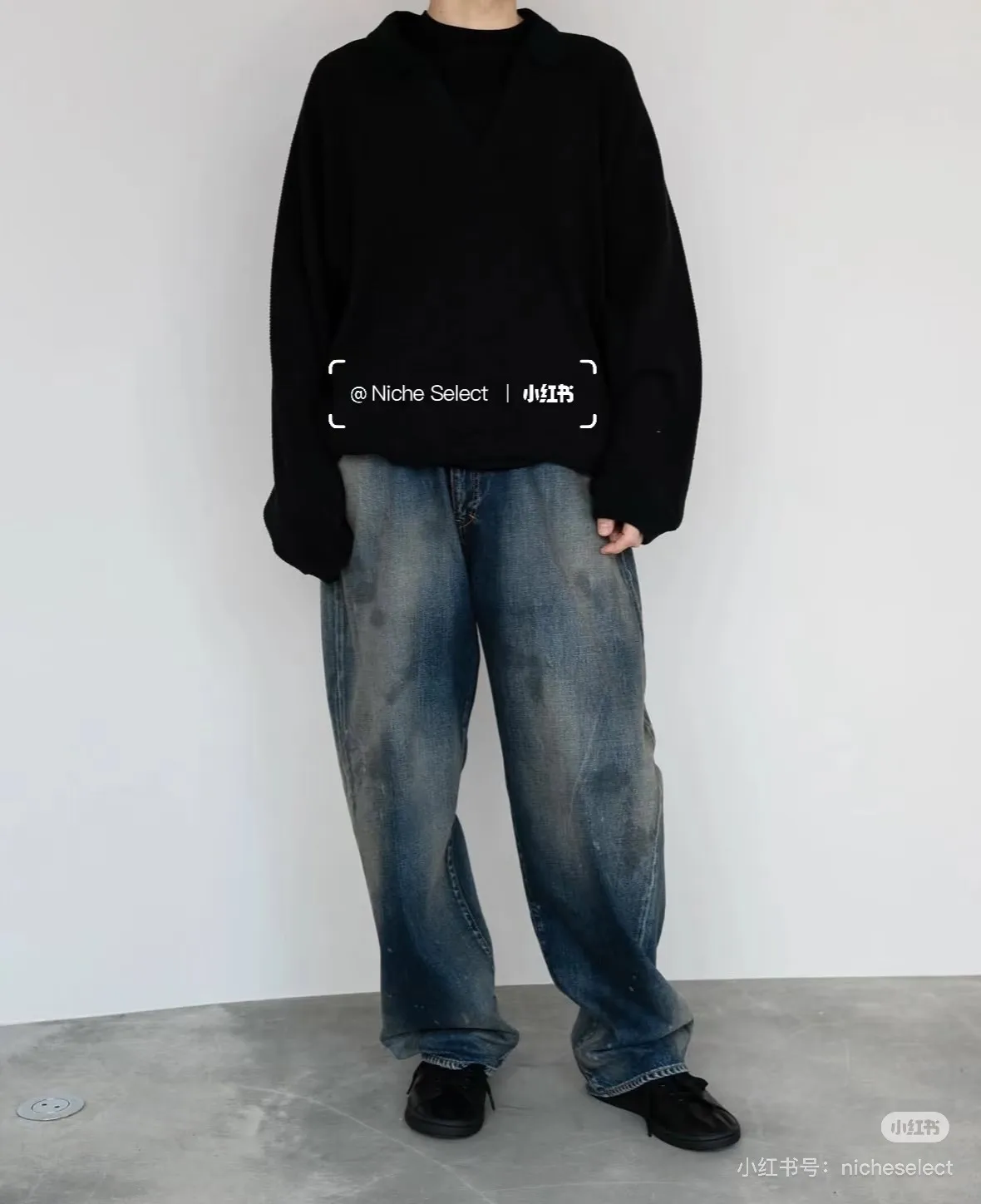 Ancellm Tapered Distressed Wash Jeans D21020561
