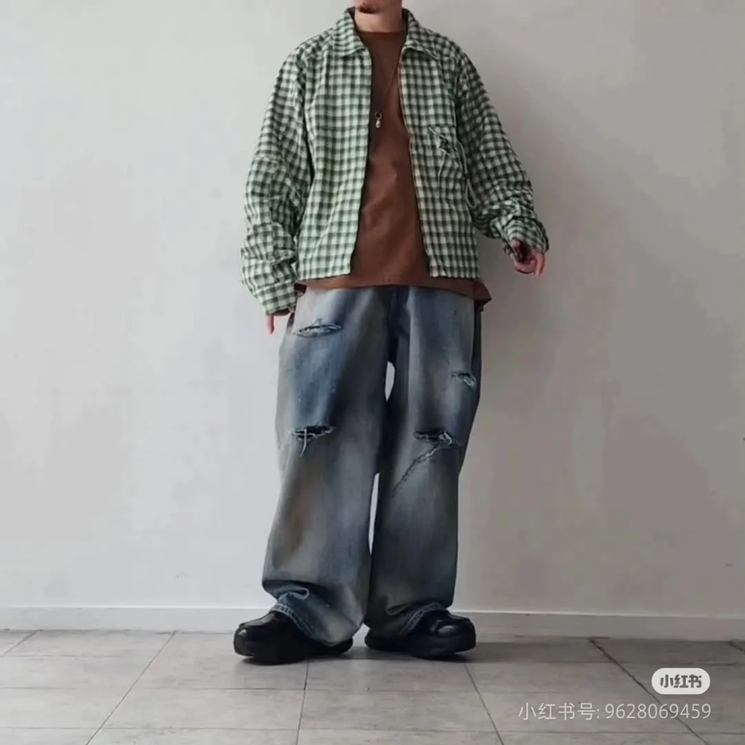 Ancellm Distressed Mud-Dyed Wide-Leg Jeans D21520566 — view 5
