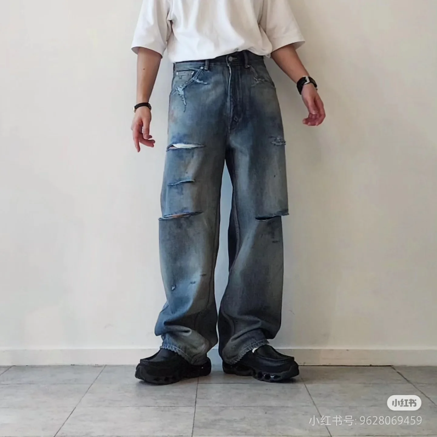Ancellm Distressed Mud-Dyed Wide-Leg Jeans D21520566 — view 6