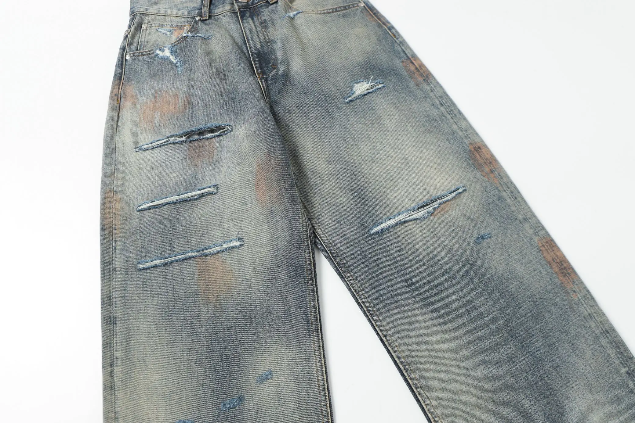 Ancellm Distressed Mud-Dyed Wide-Leg Jeans D21520566 — view 20