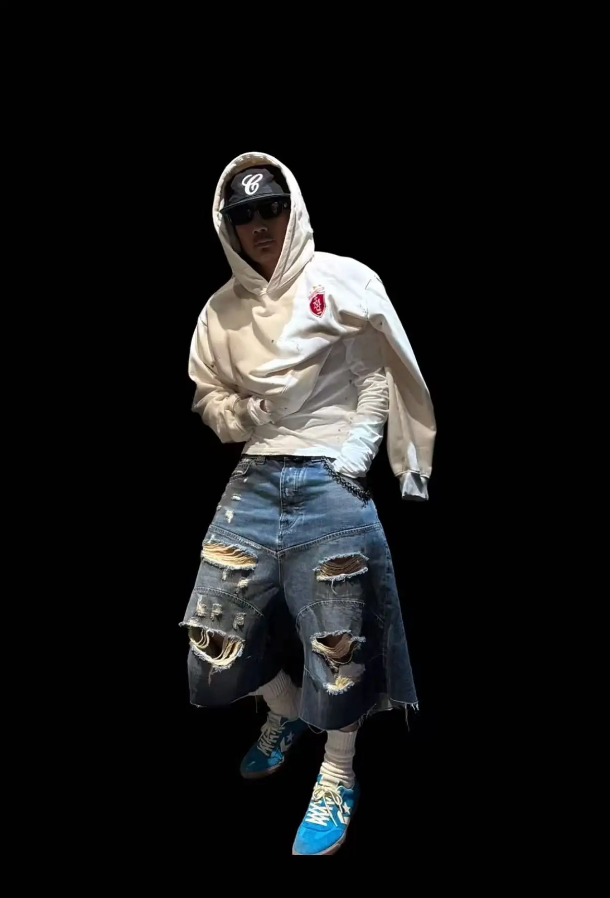 Baggy Distressed Denim Shorts D24518721 — view 9