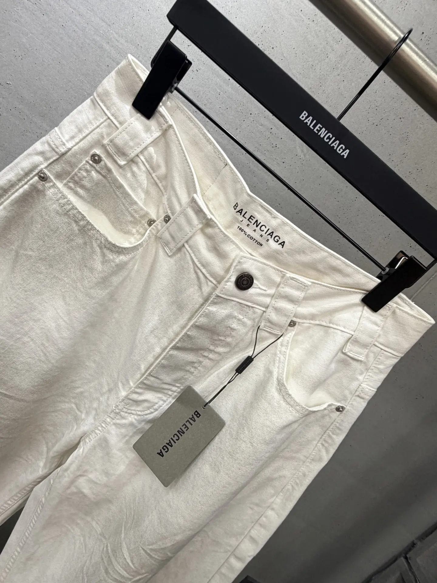 Mud-Stained Effect Wide-Leg Jeans D23518689 — view 5