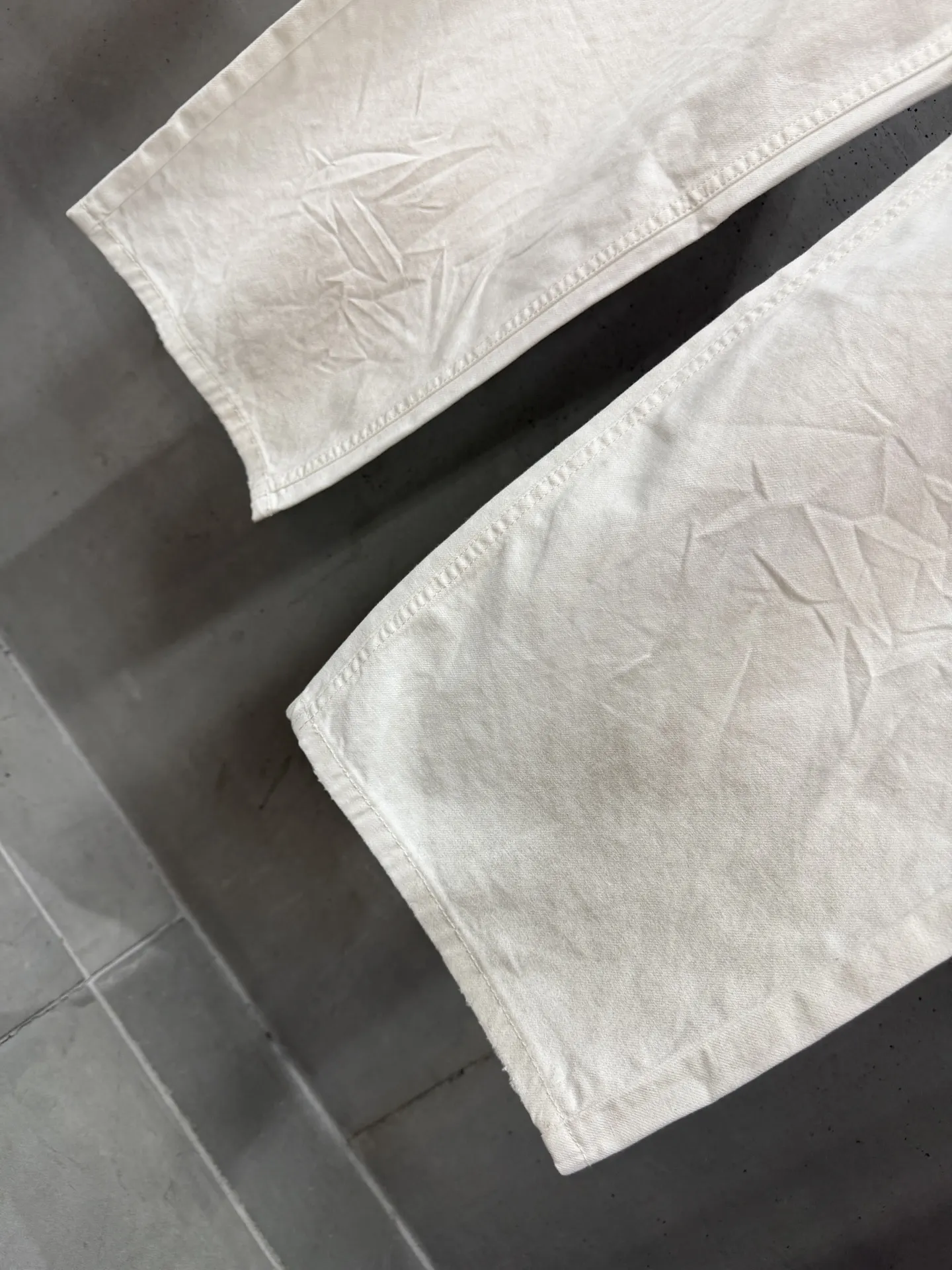 Mud-Stained Effect Wide-Leg Jeans D23518689 — view 7