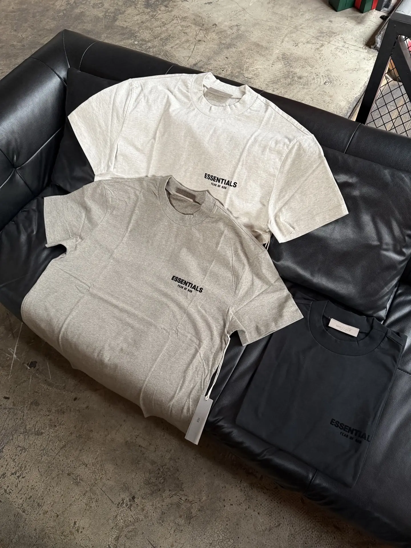 Essentials Flocked Logo Cotton T-Shirt D11823698