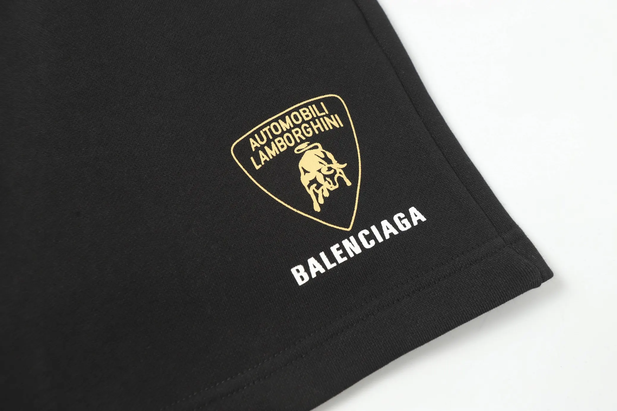 Balenciaga Lamborghini Logo Fleece Shorts D18518697 — view 3