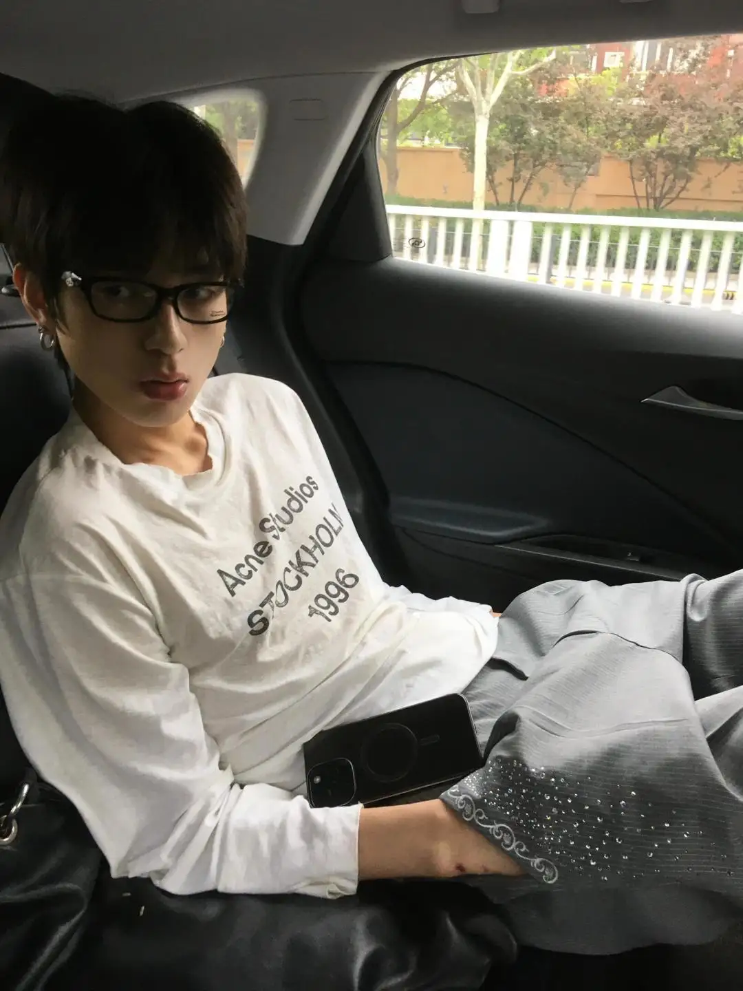 1996 Logo Print Slub Cotton Long-Sleeve T-Shirt D13023708 — view 18