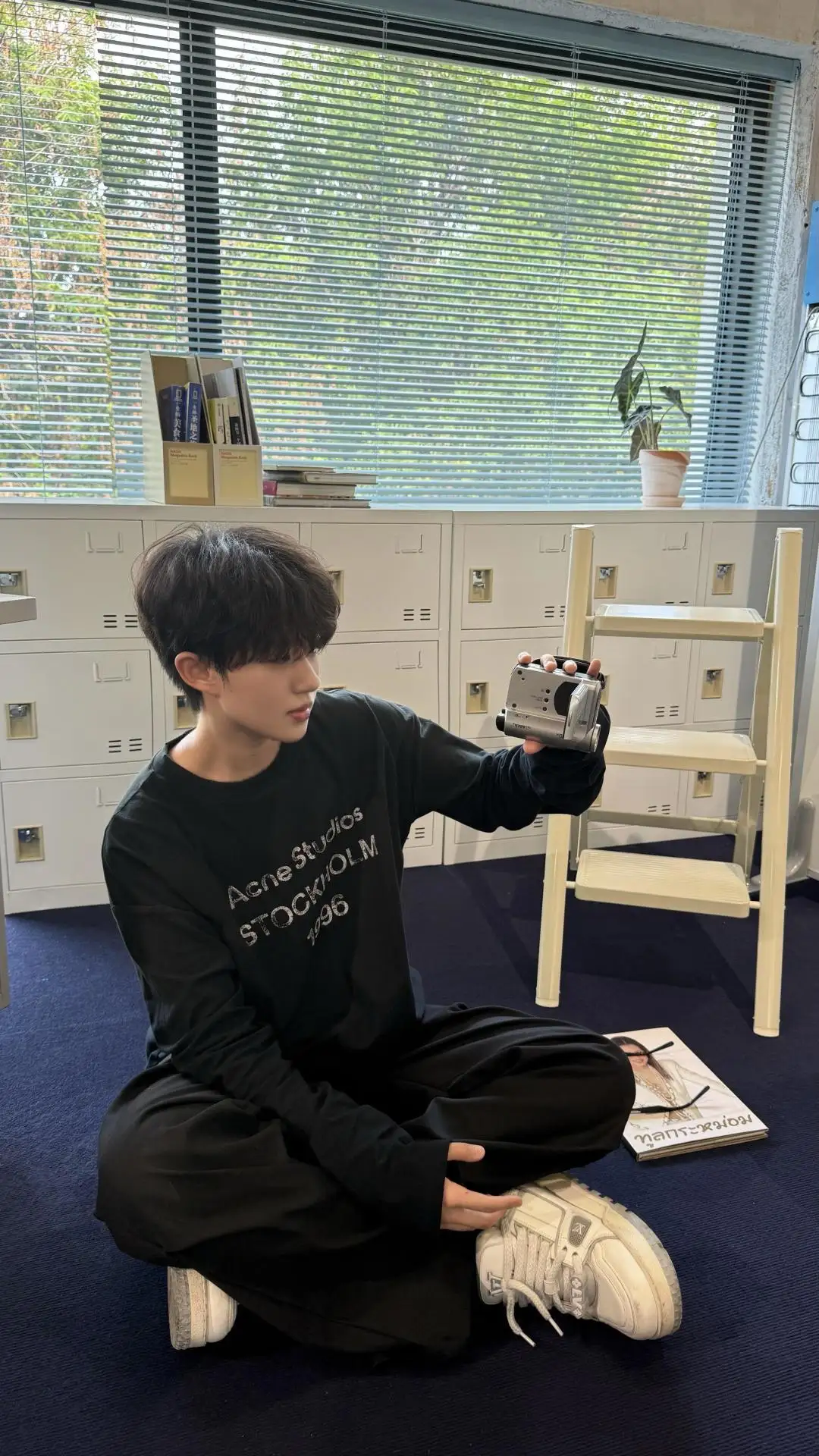 1996 Logo Print Slub Cotton Long-Sleeve T-Shirt D13023708 — view 94