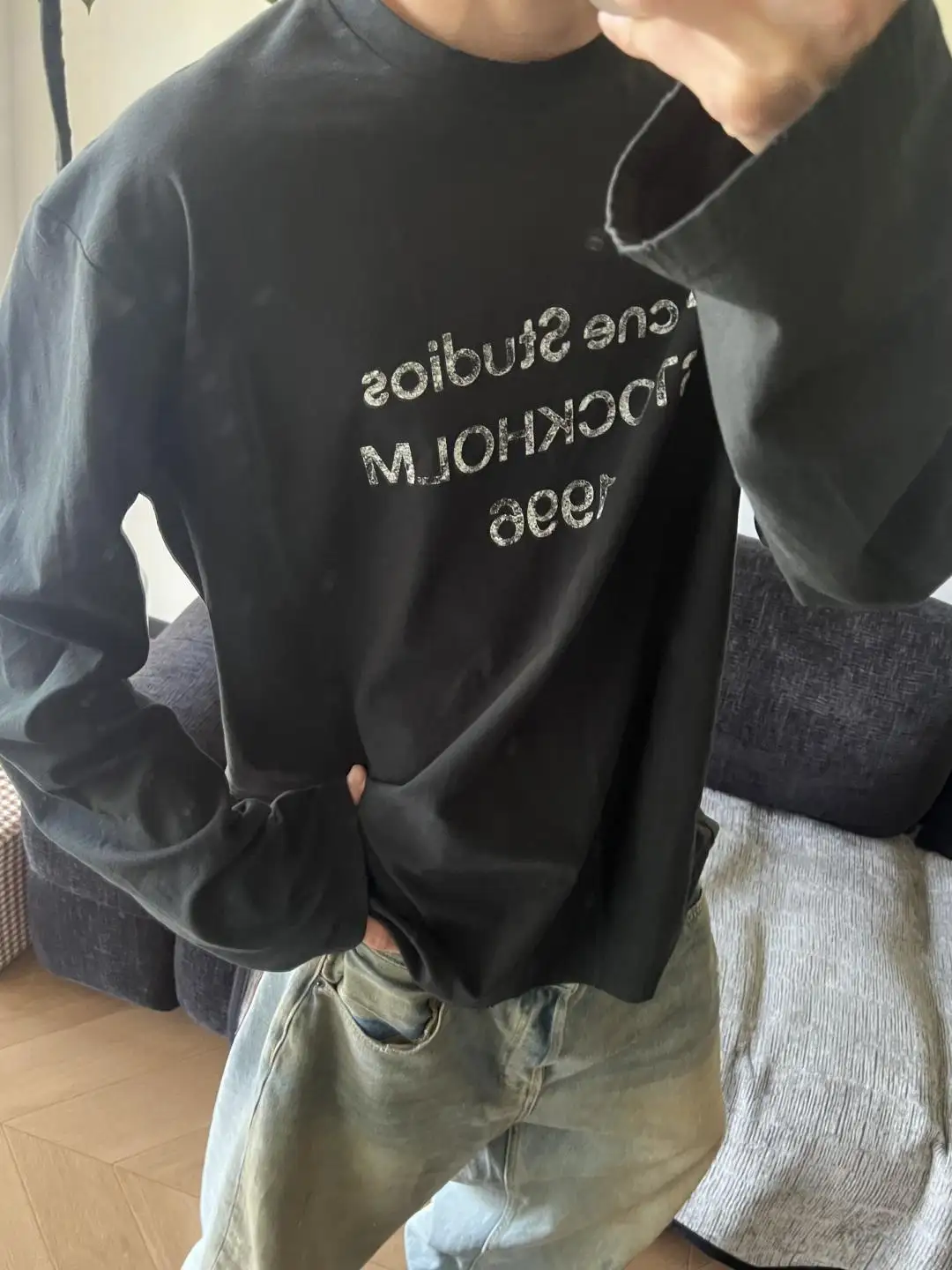 1996 Logo Print Slub Cotton Long-Sleeve T-Shirt D13023708 — view 101
