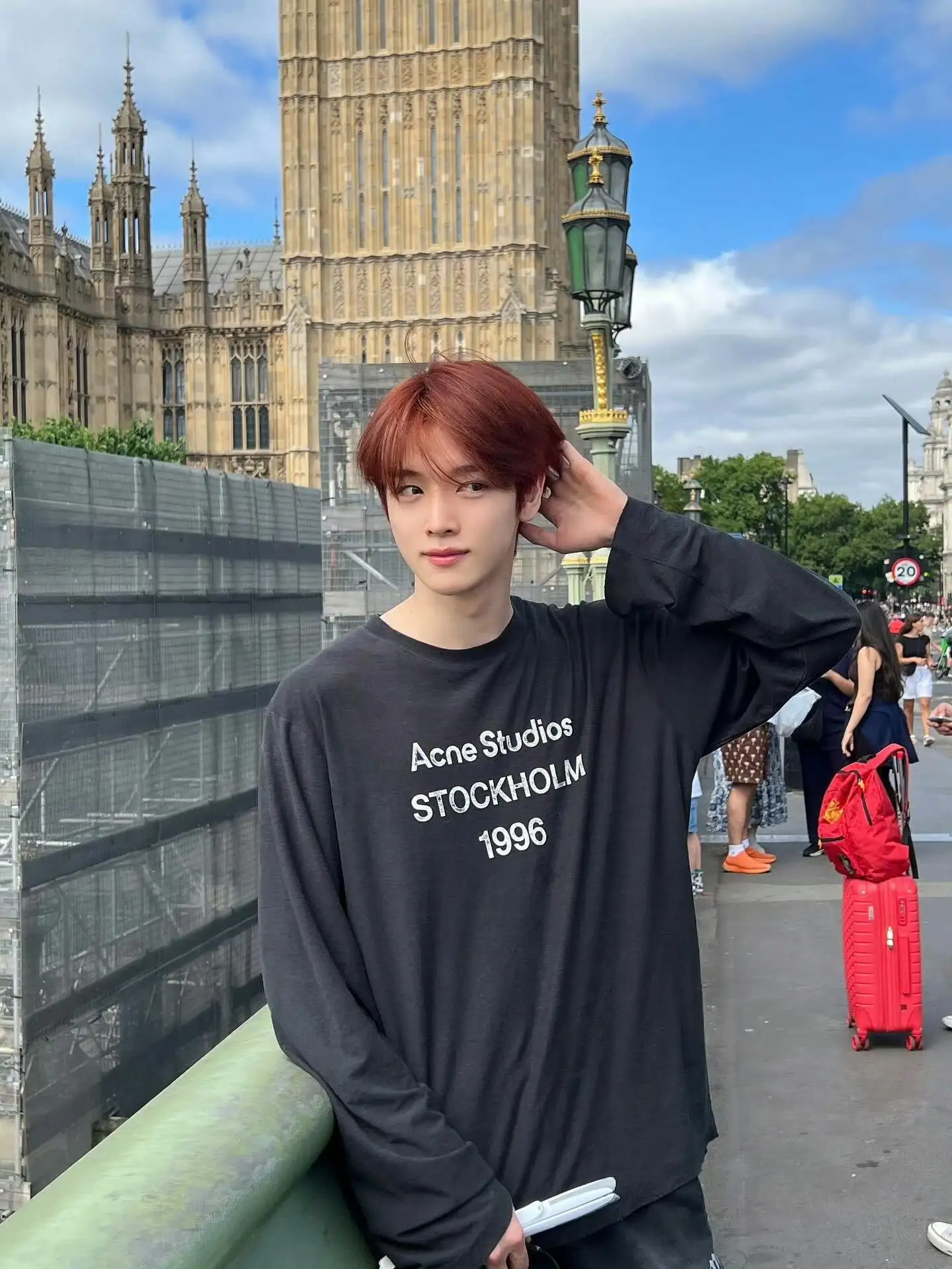 1996 Logo Print Long-Sleeved T-Shirt D13023677 — view 142