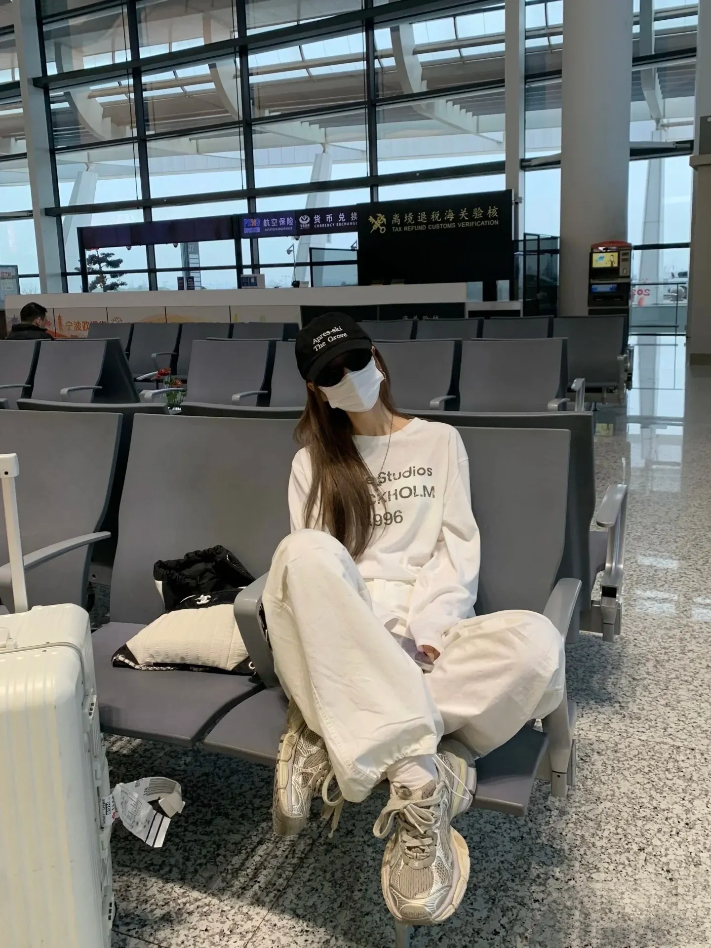 1996 Logo Print Long-Sleeved T-Shirt D13023677 — view 197