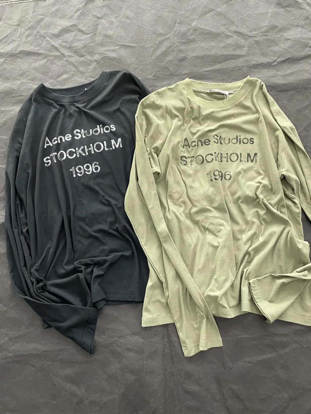 1996 Logo Print Long-Sleeved T-Shirt D13023677 — view 269