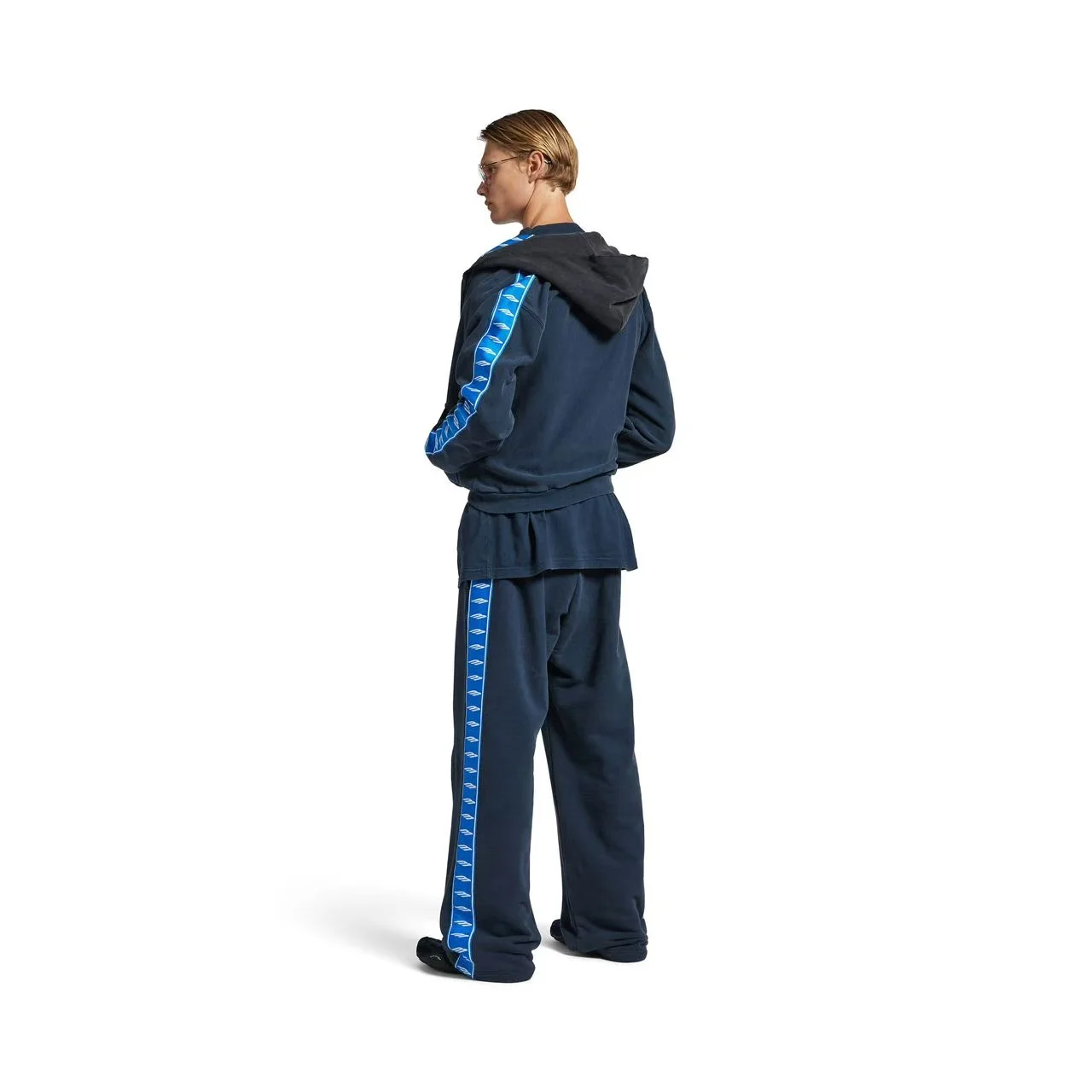 Stripe Baggy Logo-Tape Sweatpants D22518621 — view 3