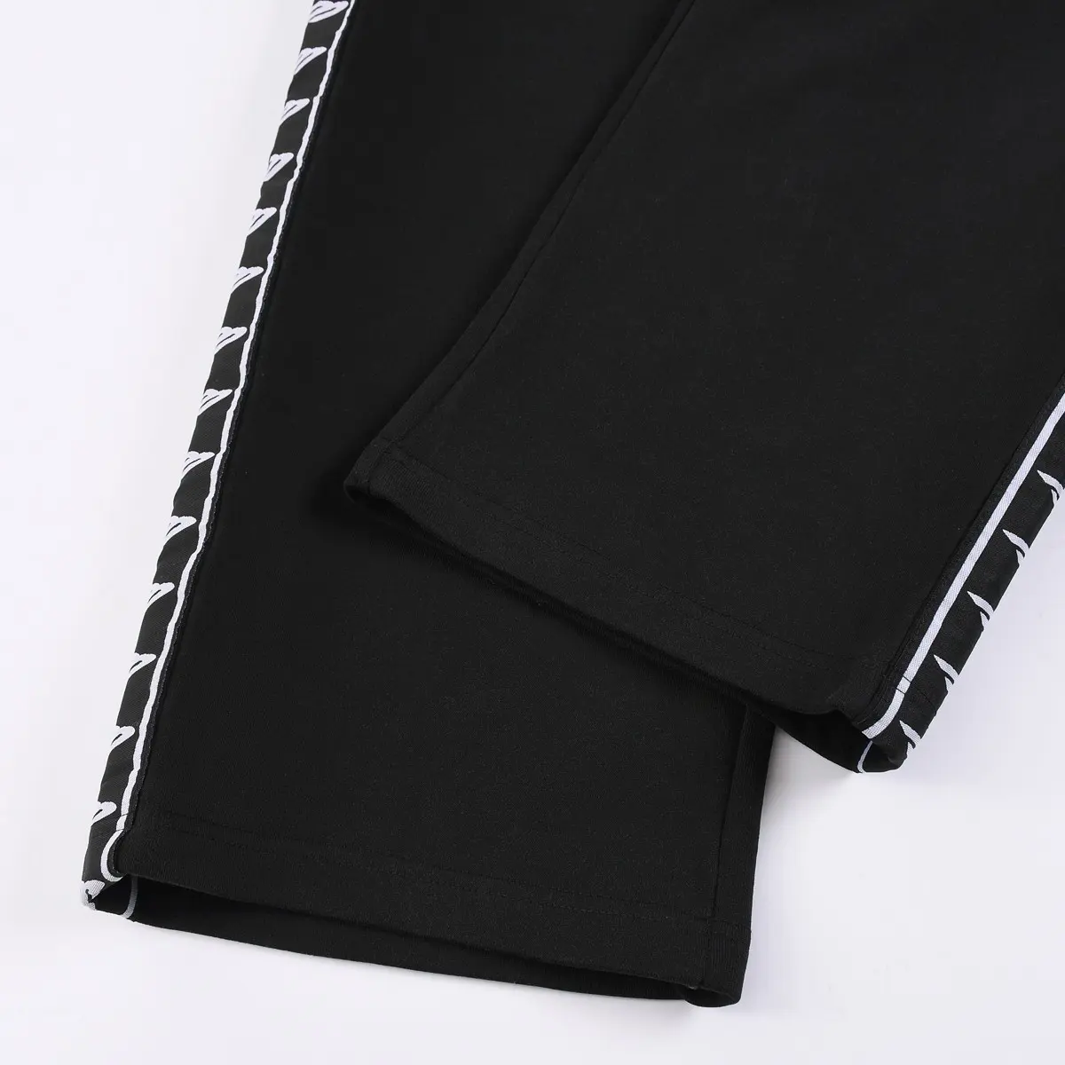 Logo-Stripe Baggy Cotton-Jersey Sweatpants D22518718 — view 6