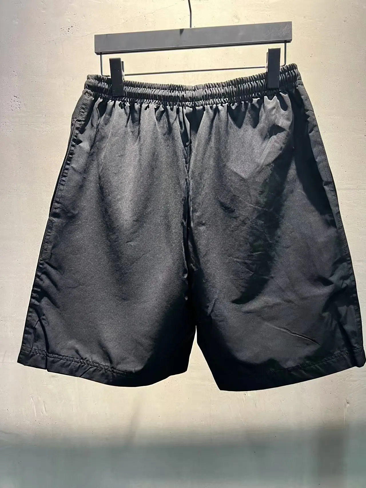 Bodies Reflective Poplin Sports Shorts D17518678 — view 14