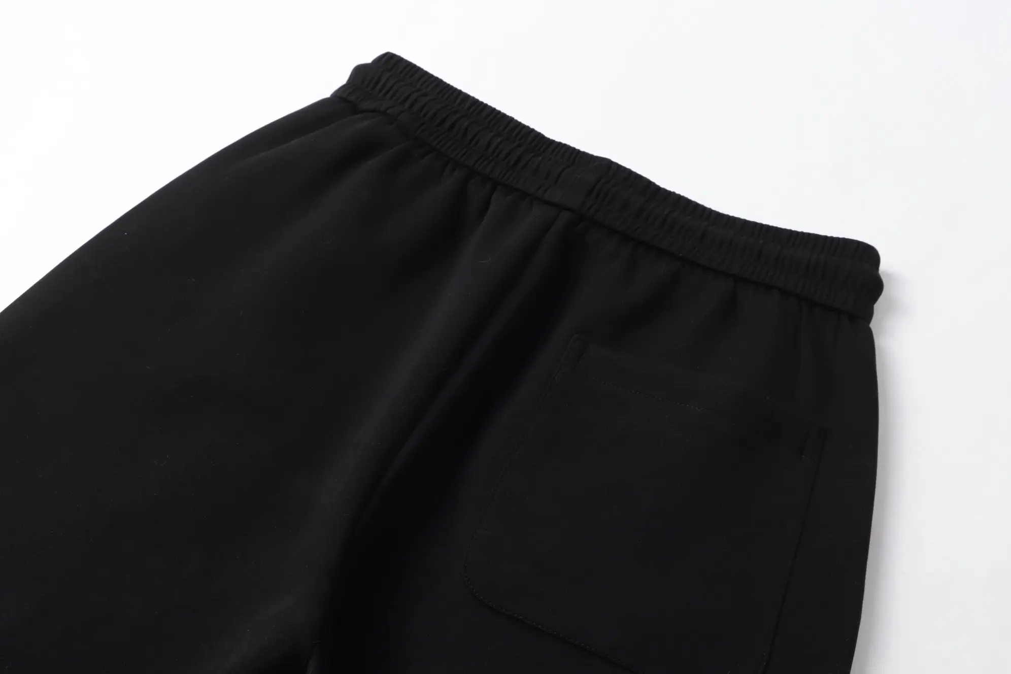 Logo-Panelled Drawstring Casual Shorts D14011018 — view 6
