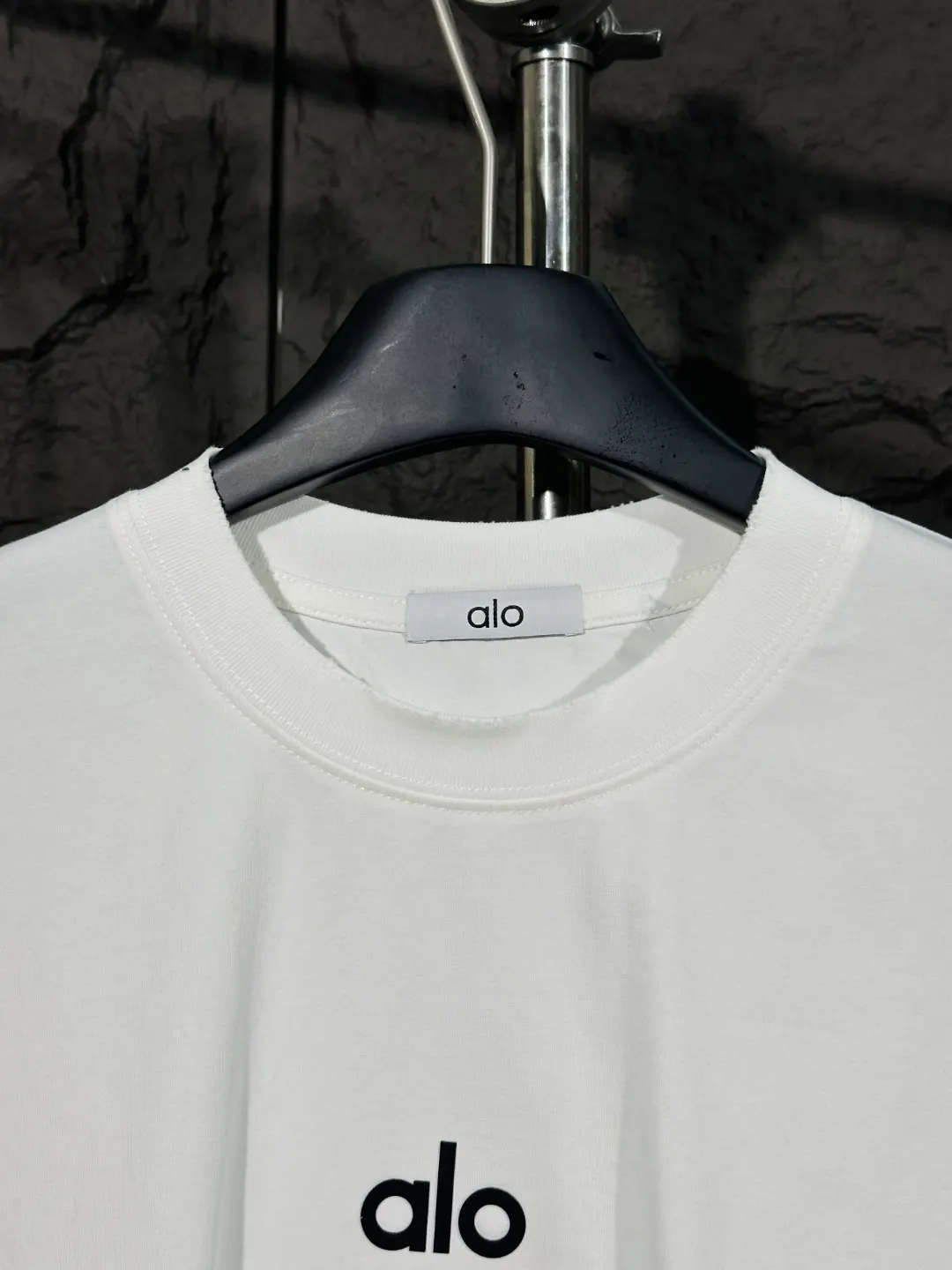 Distressed Logo Cotton T-Shirt D4515335 — view 6