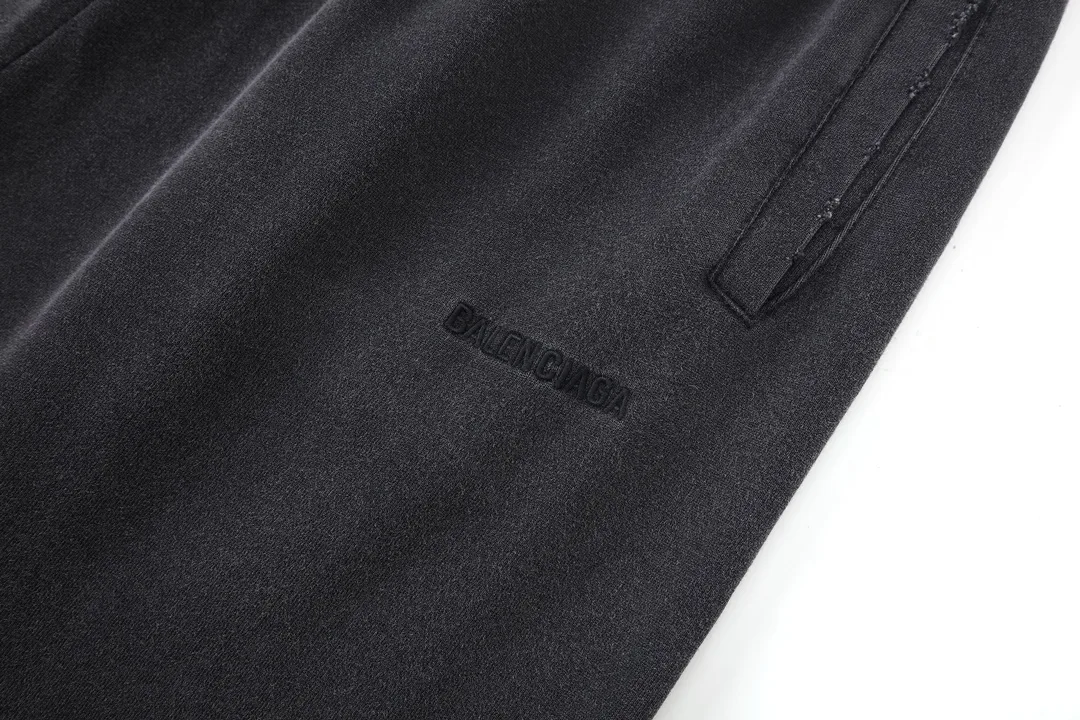 Trompe L'oeil Layered Logo Sweatpants D28912568 — view 6