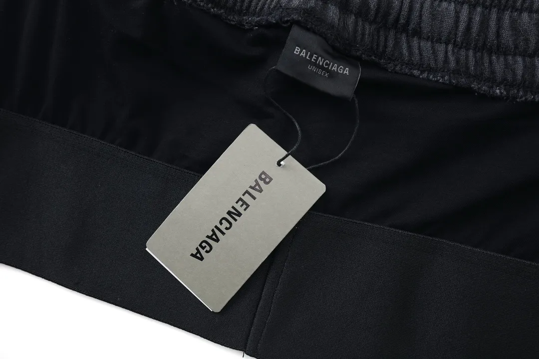 Trompe L'oeil Layered Logo Sweatpants D28912568 — view 9