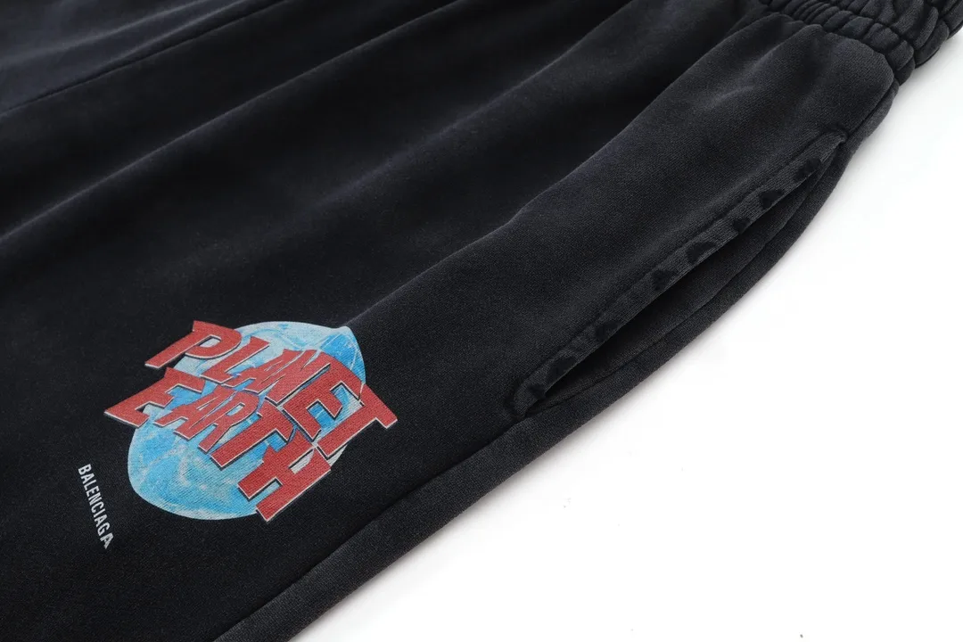 Planet Earth Print Washed Cotton Sweatpants D26518792 — view 13