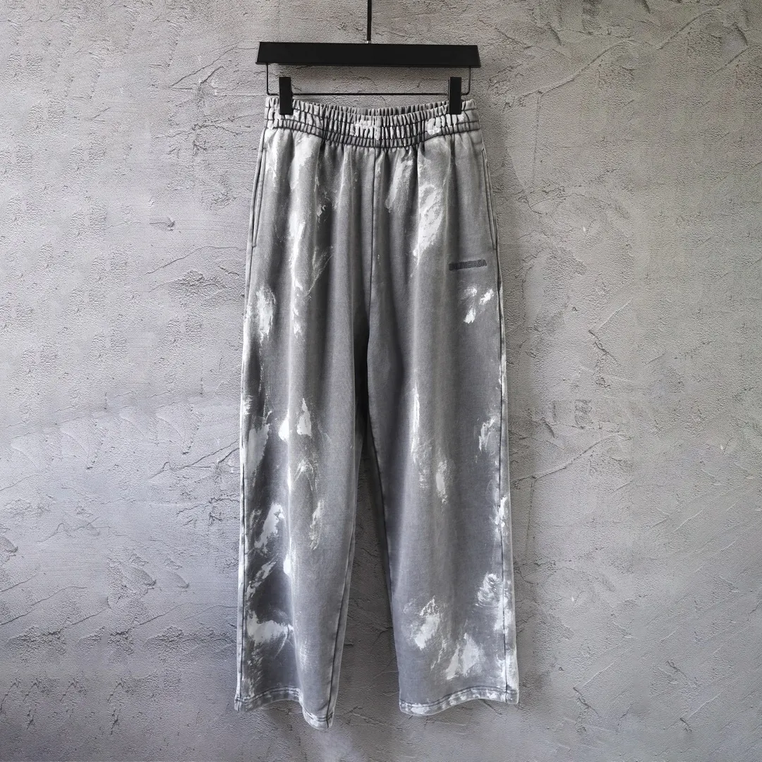 Graffiti Paint-Splatter Embroidered Sweats D30918815